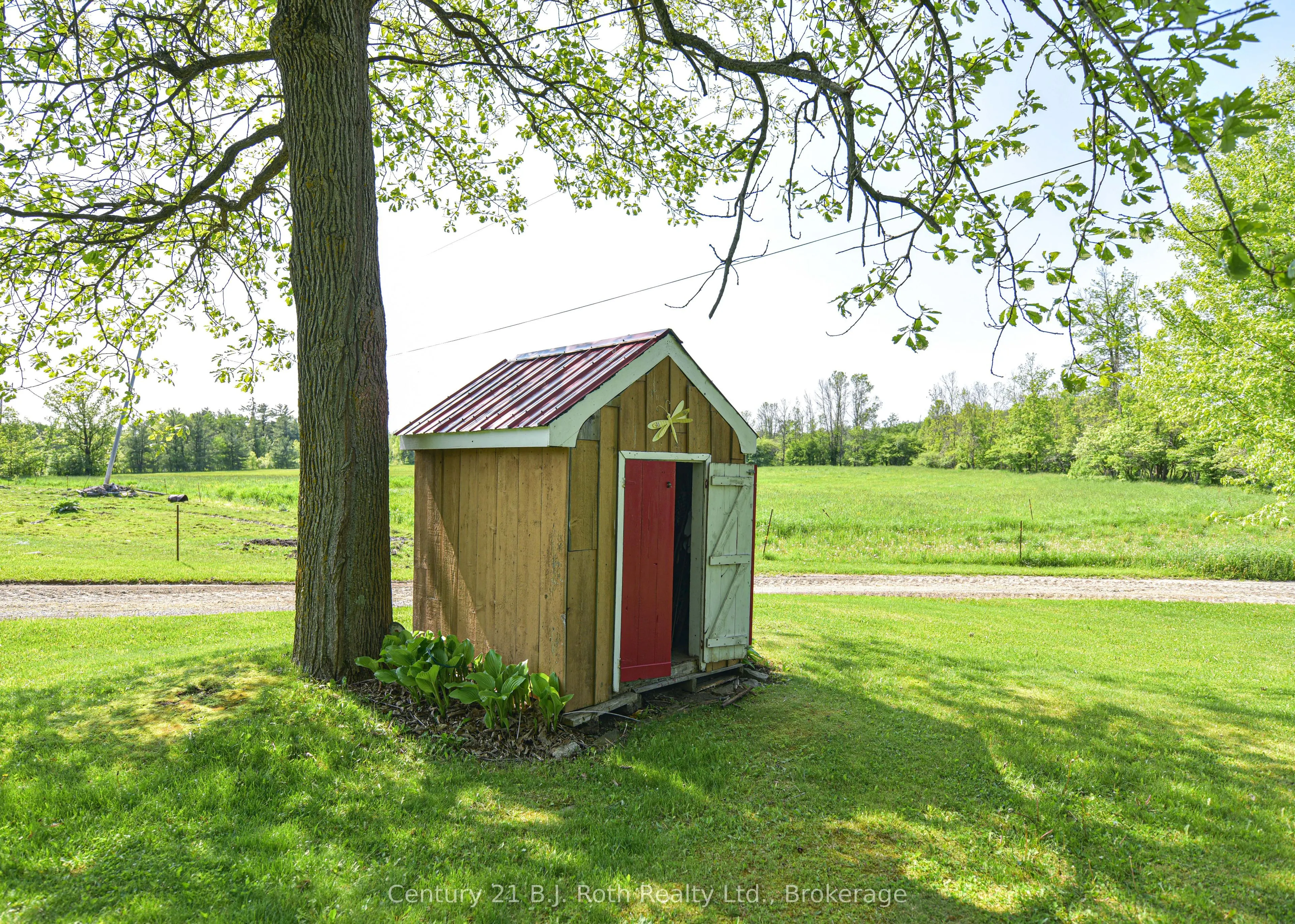 1579 Wainman Line