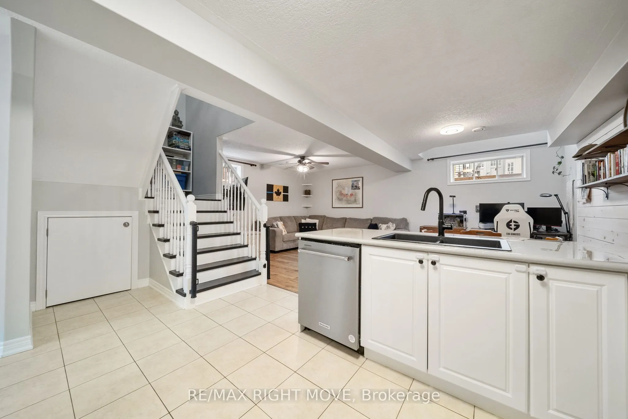 90 Pearl Drive