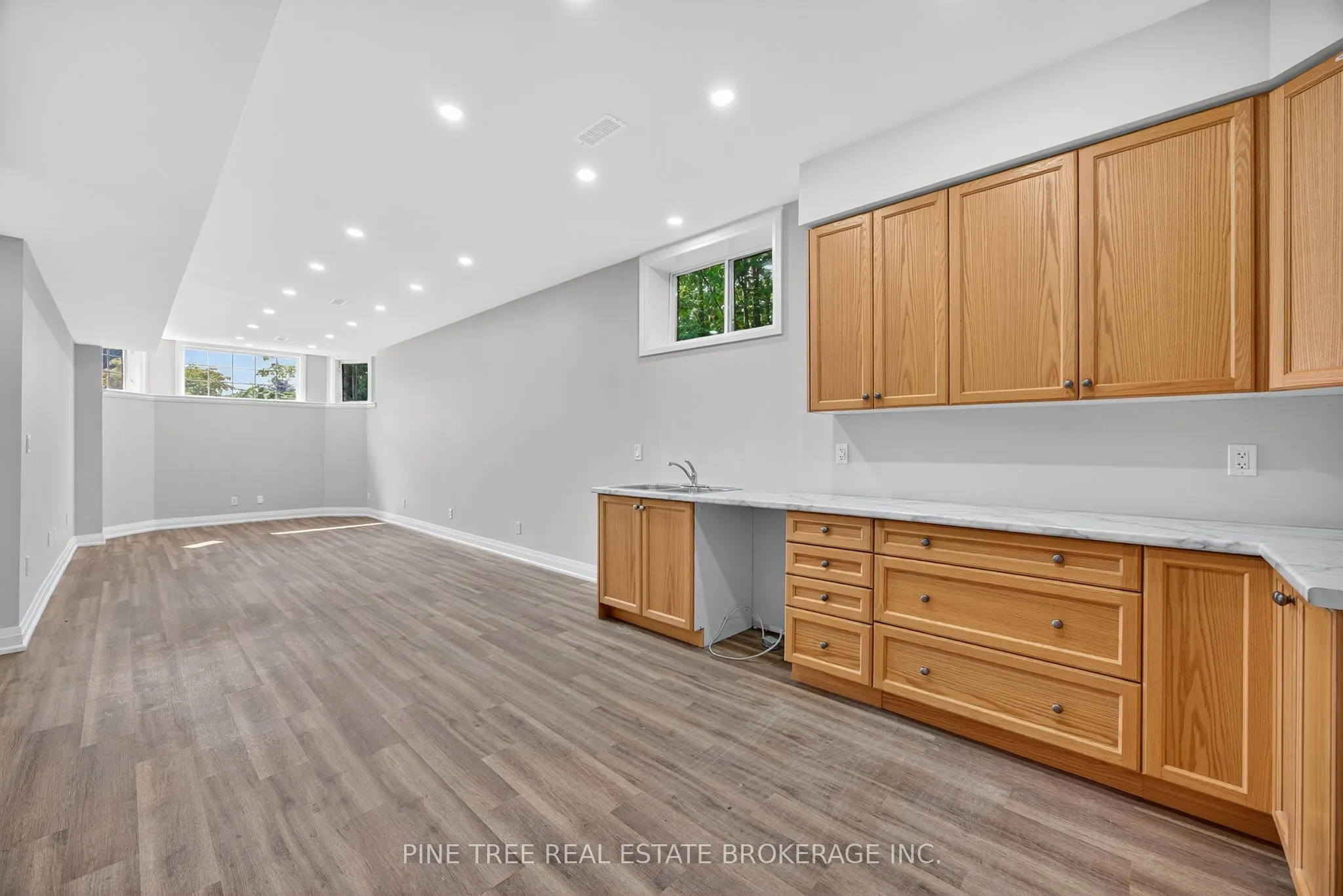 393 Grenville Avenue