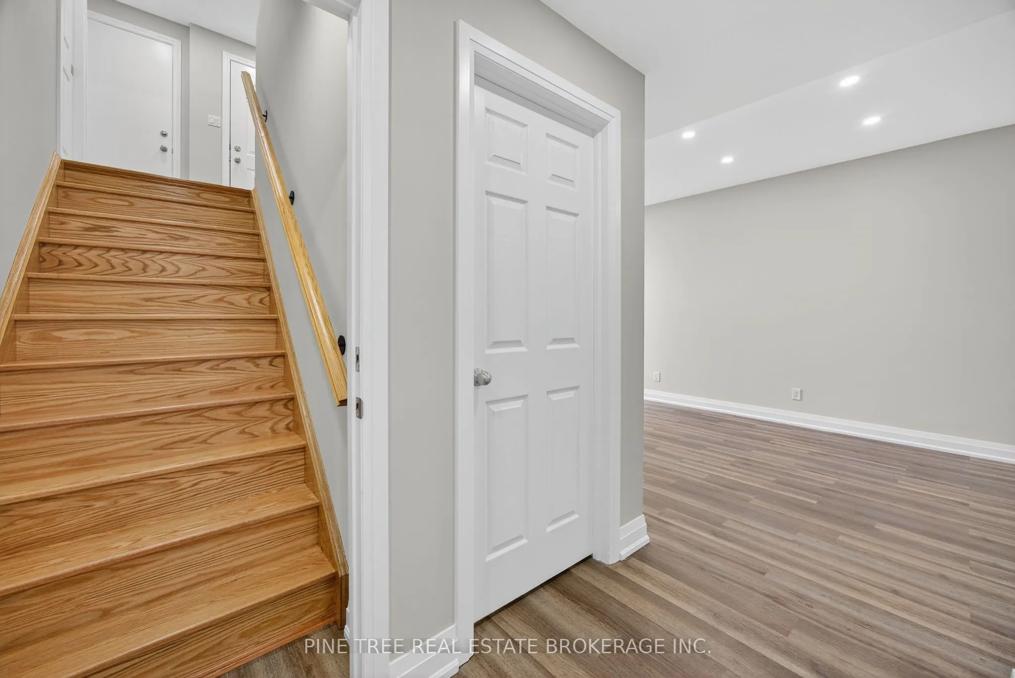 393 Grenville Avenue