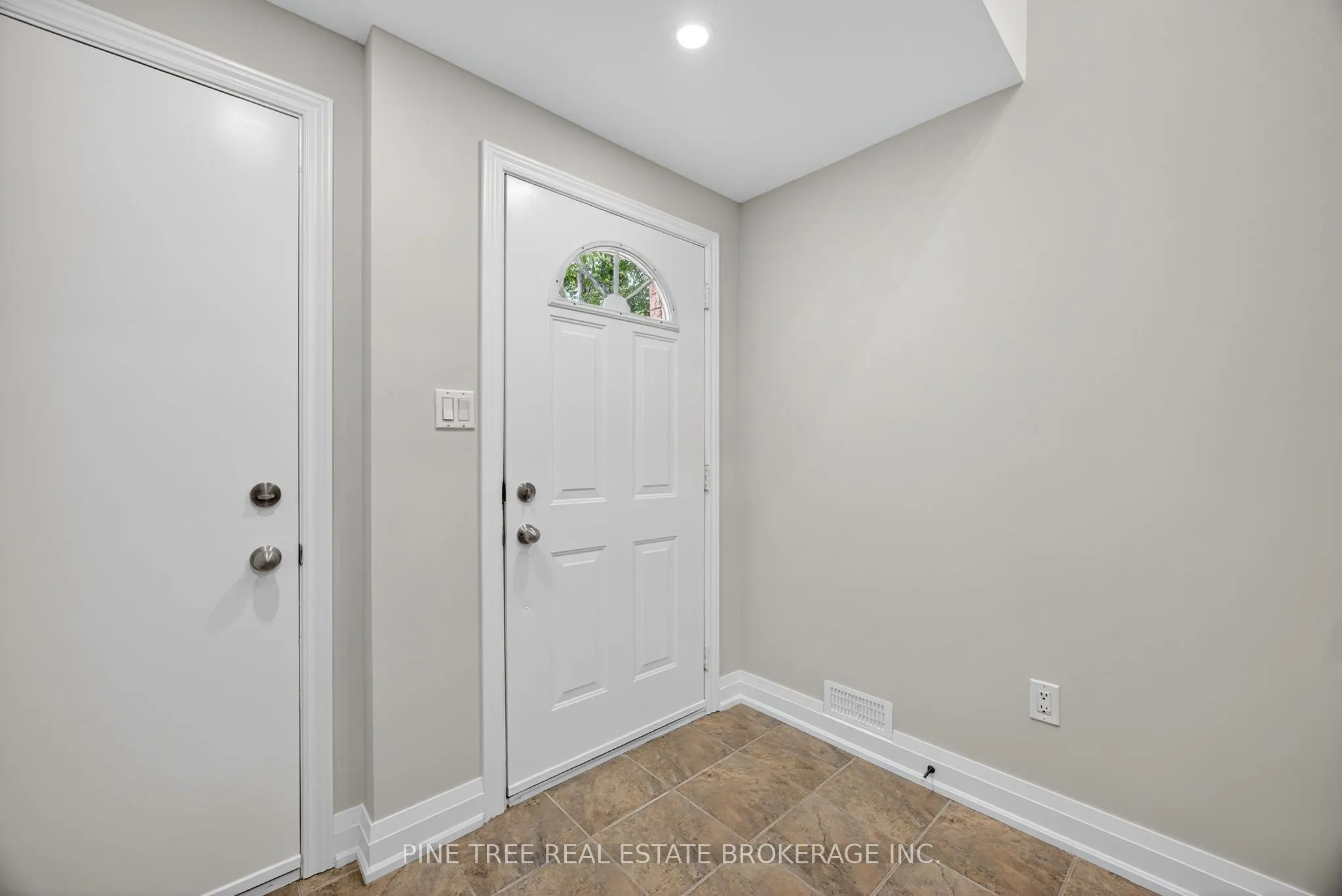393 Grenville Avenue