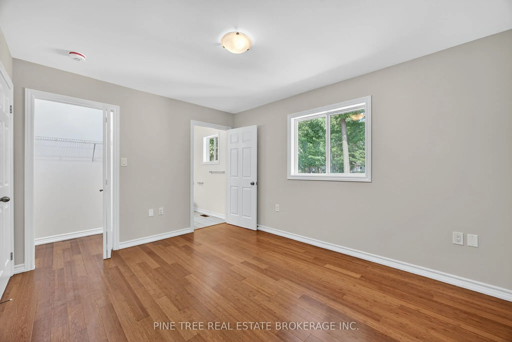 393 Grenville Avenue