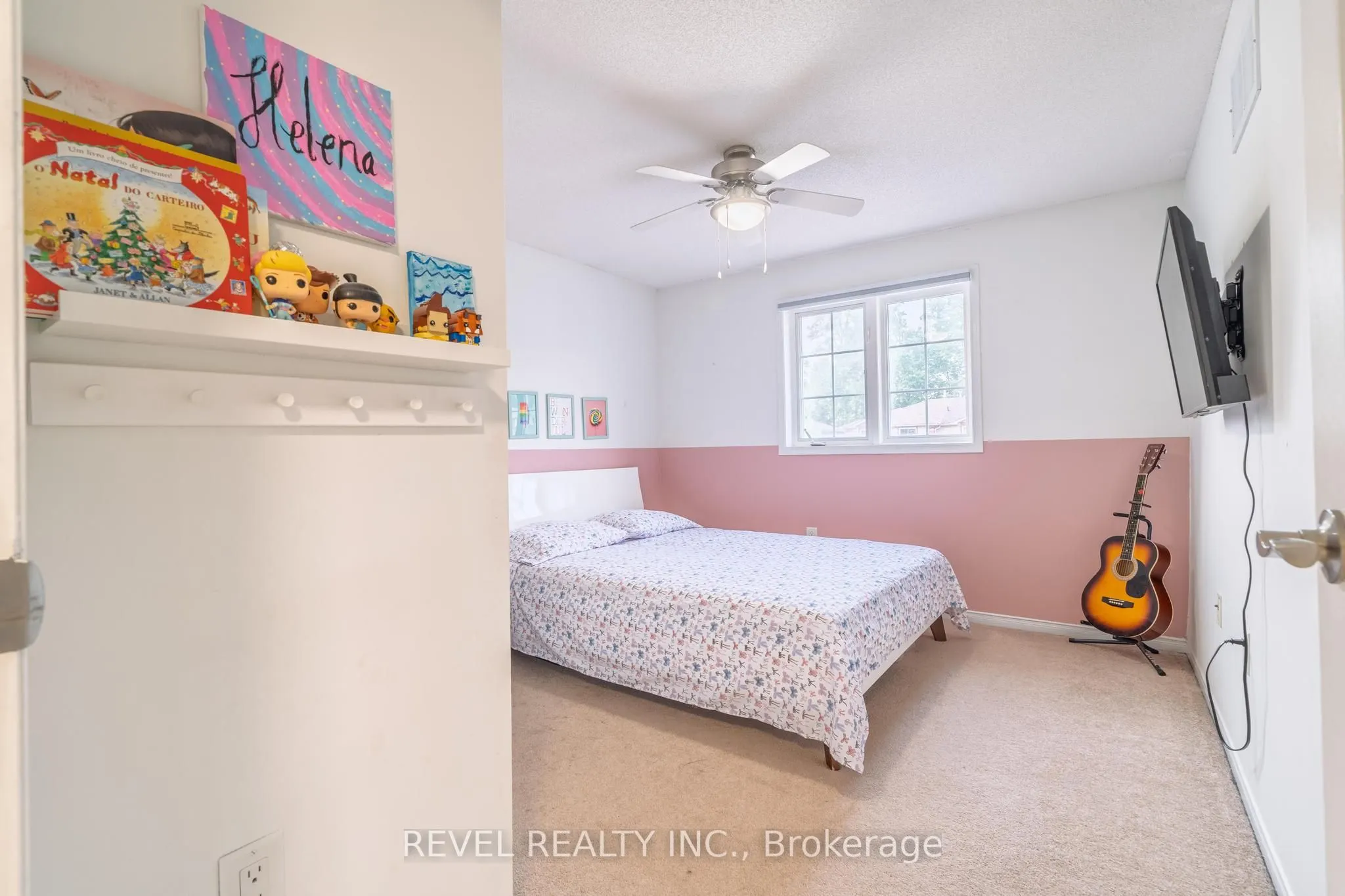 351 Dunsmore Lane E