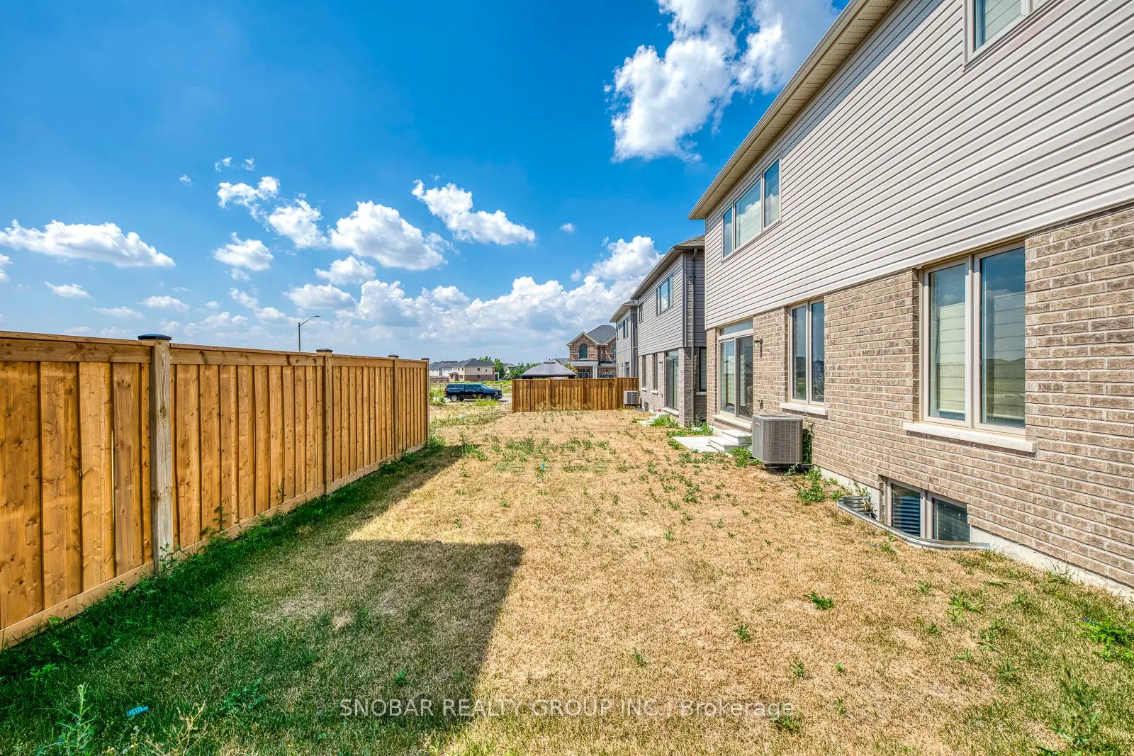 15 Valleybrook Road