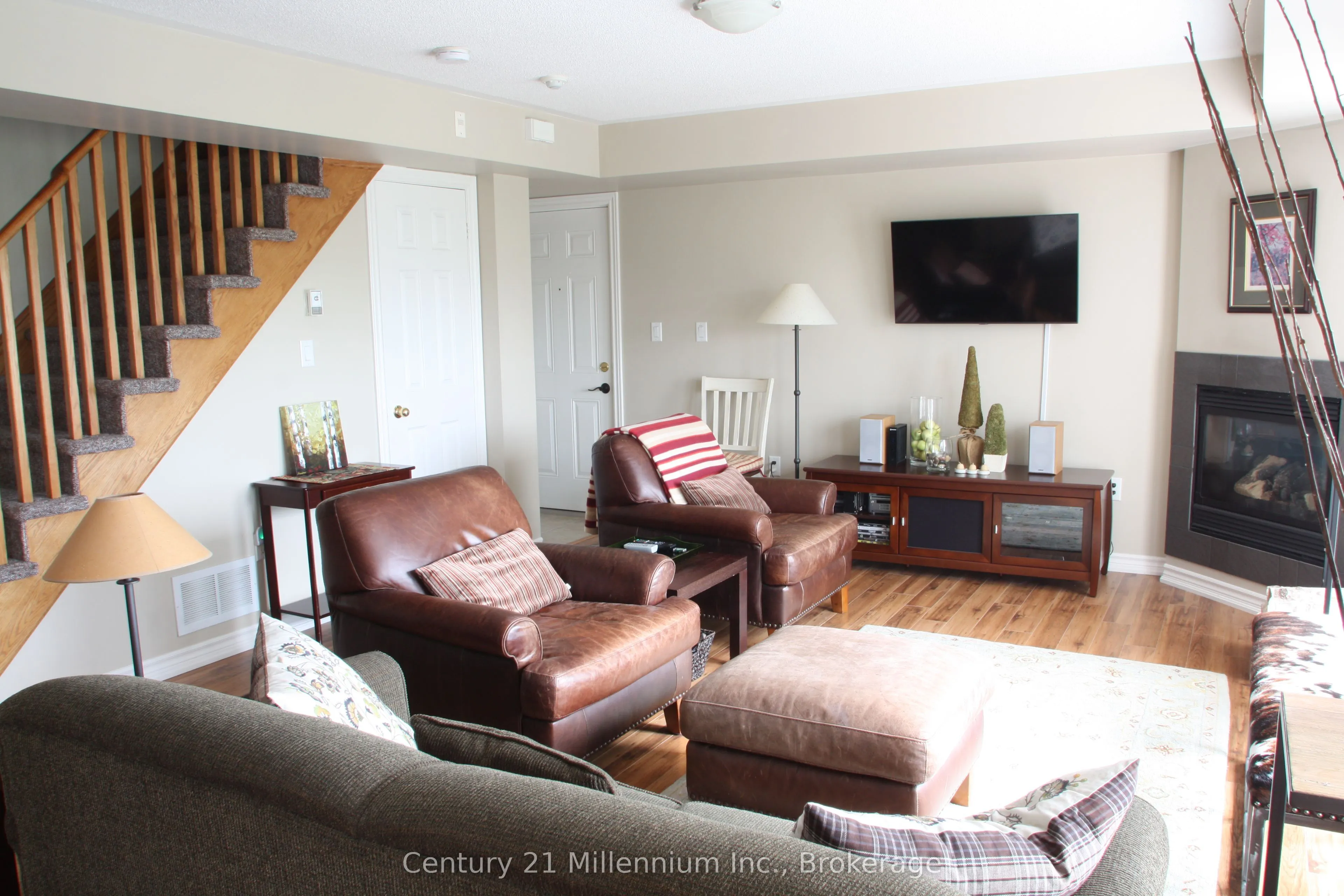 10 Joseph Trail, #4