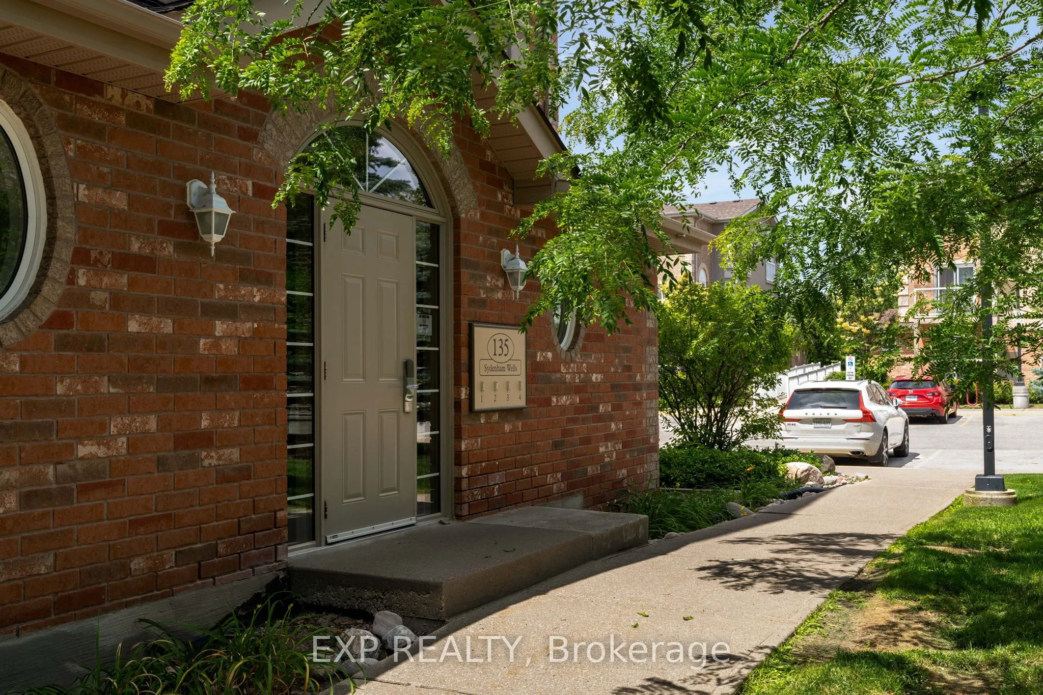 135 Sydenham Wells, #3