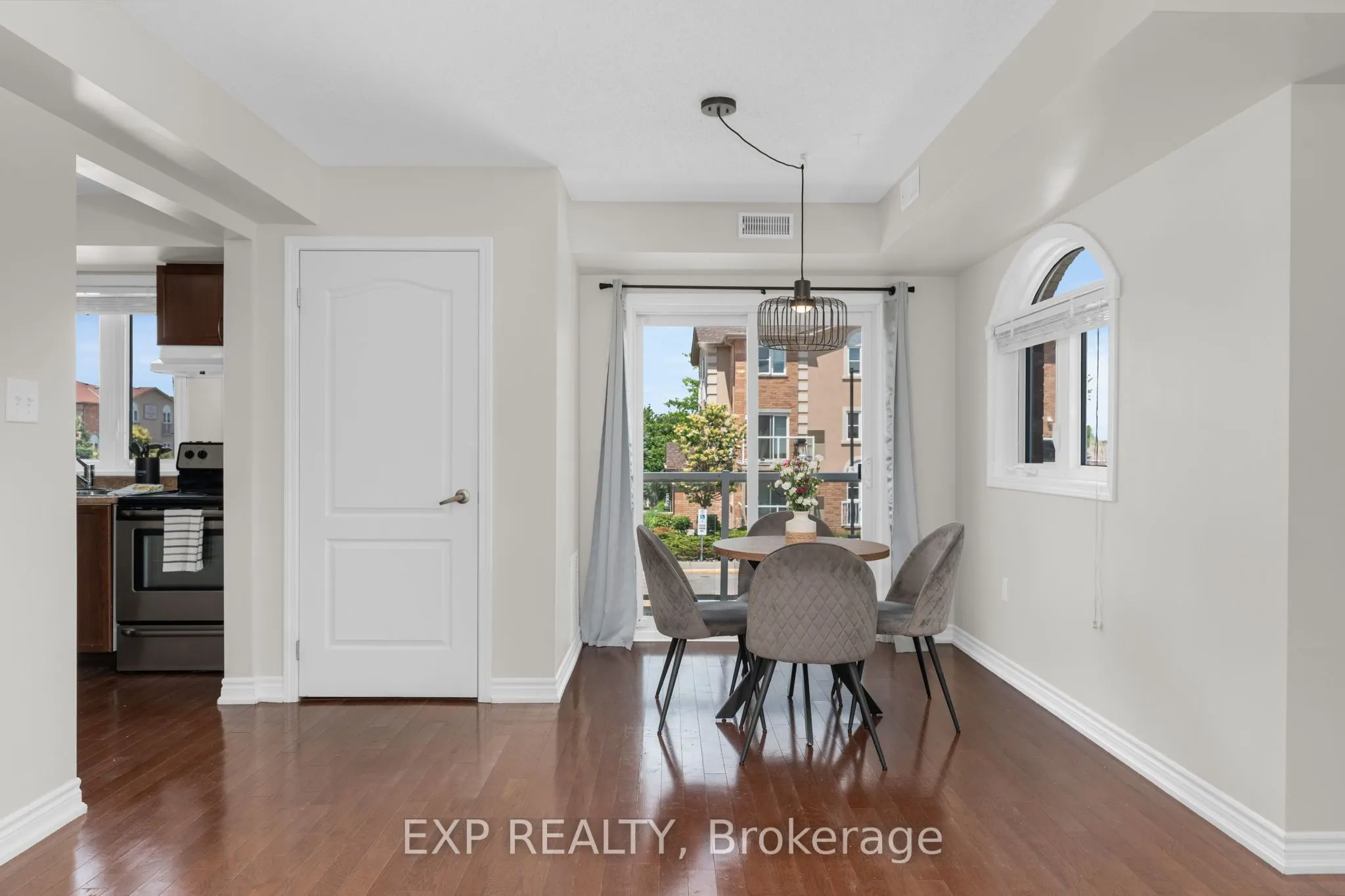 135 Sydenham Wells, #3