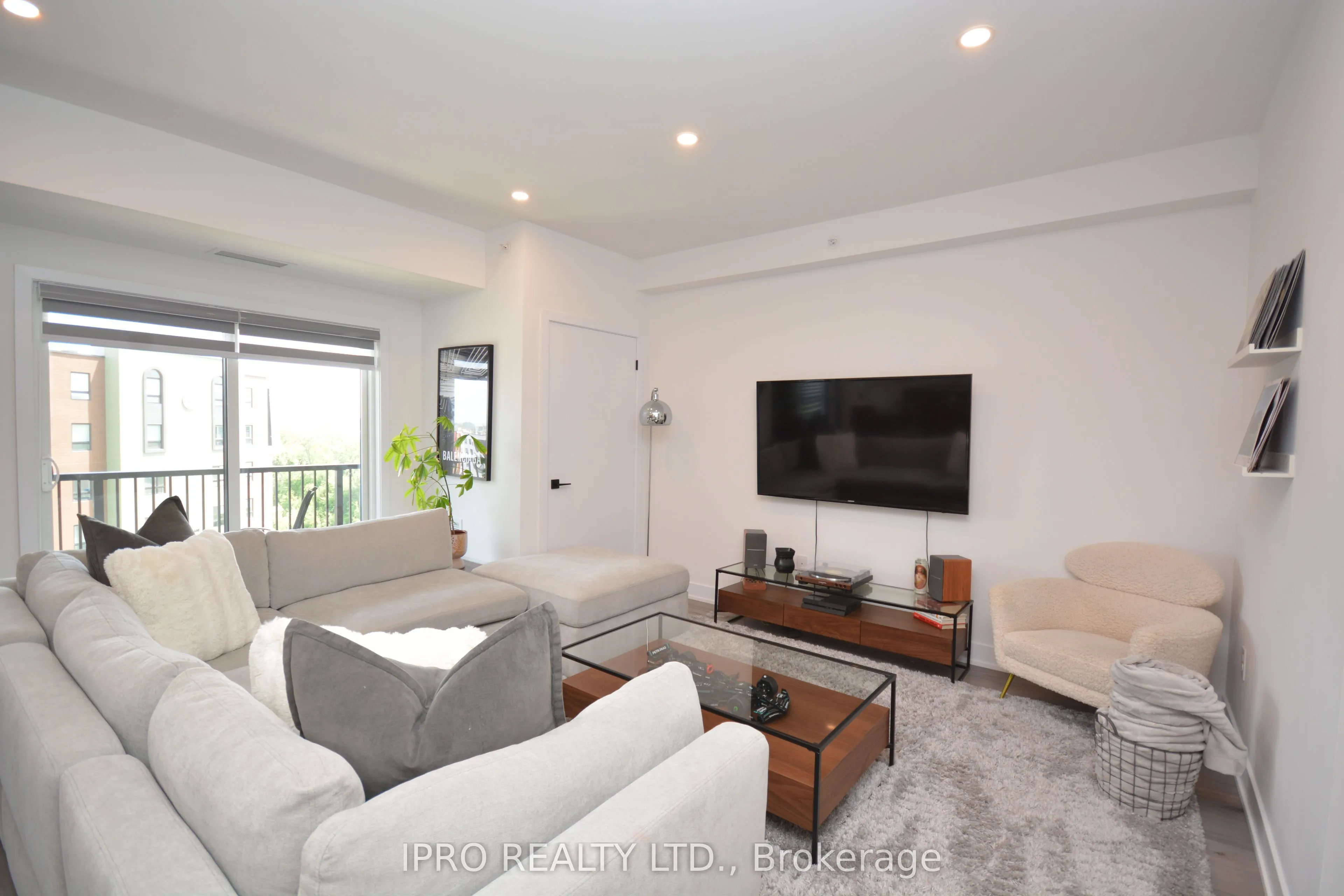 8 Culinary Lane, #411