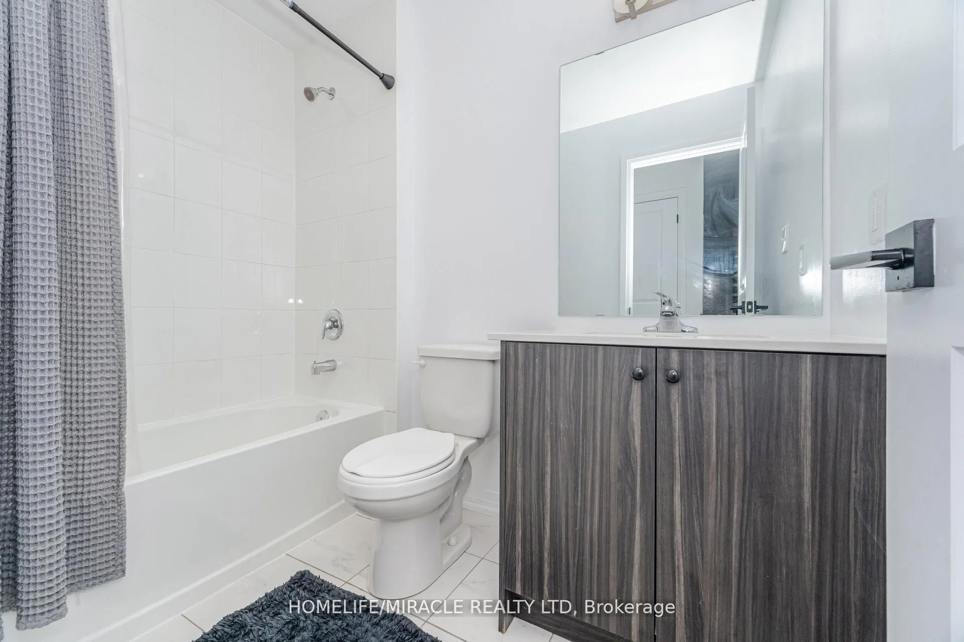 92 Fairlane Avenue