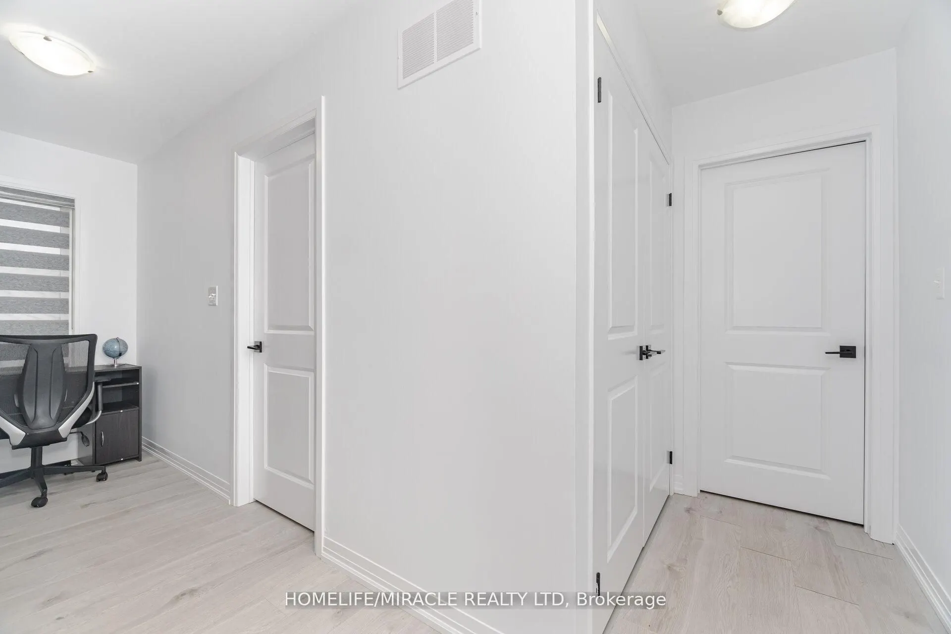 92 Fairlane Avenue