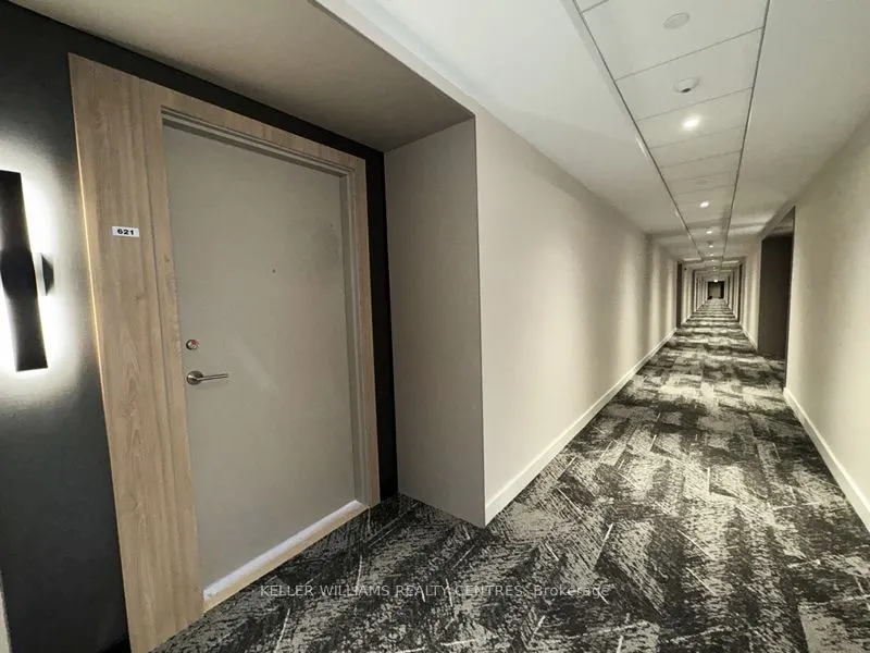 185 Dunlop Street E, #621