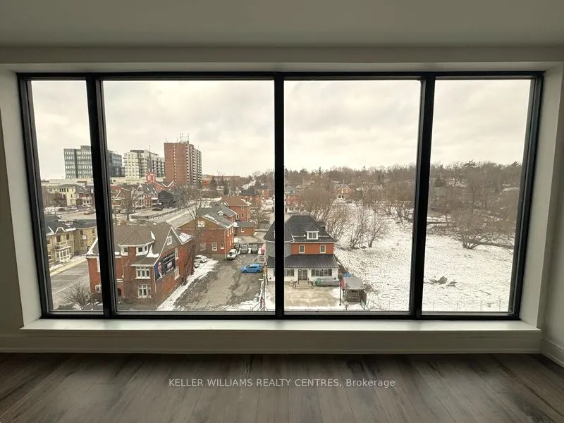 185 Dunlop Street E, #621