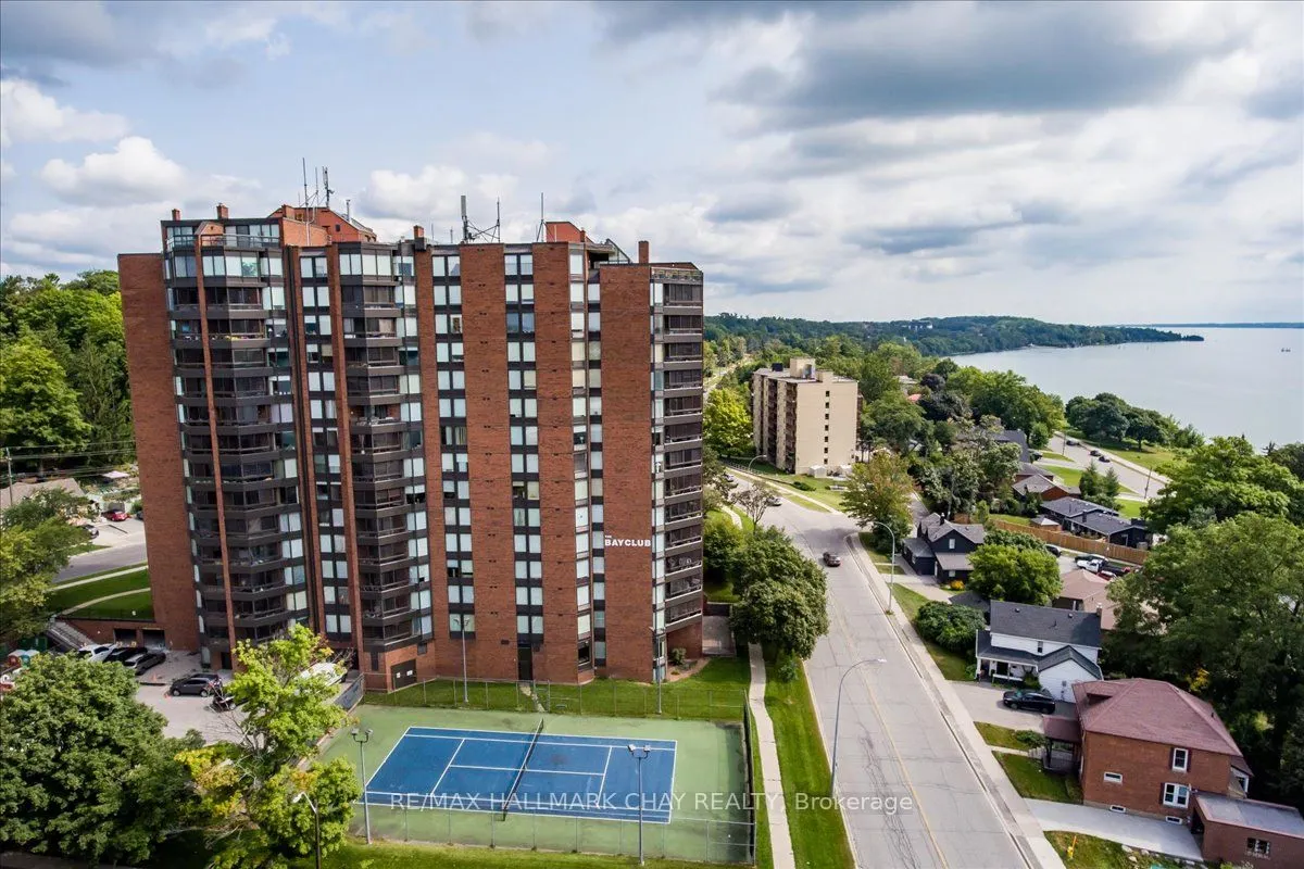 181 Collier Street, #204