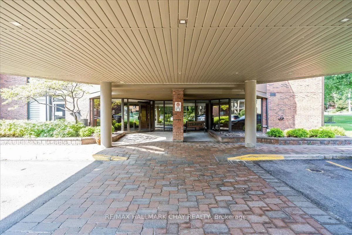 181 Collier Street, #204