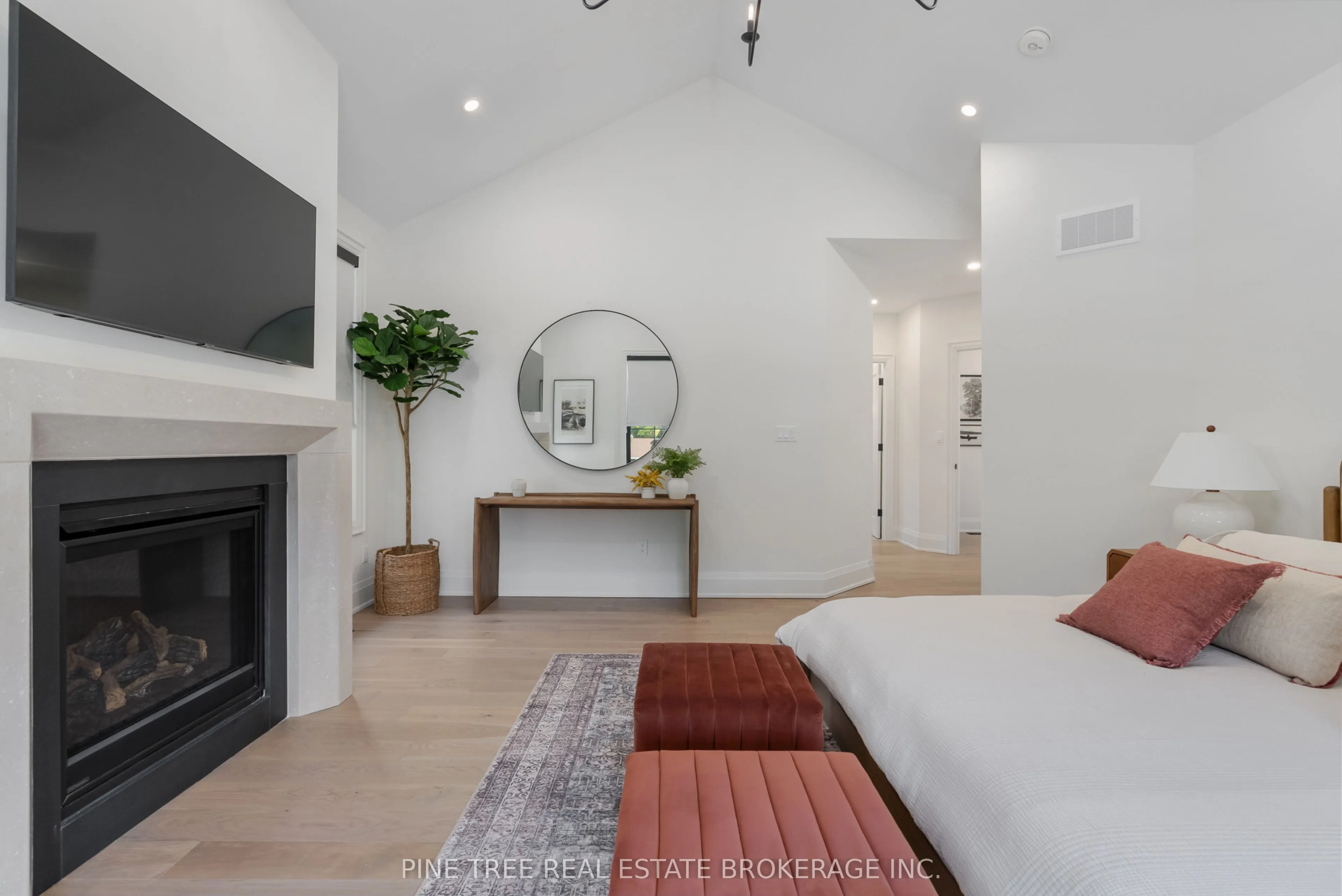271 Codrington Street