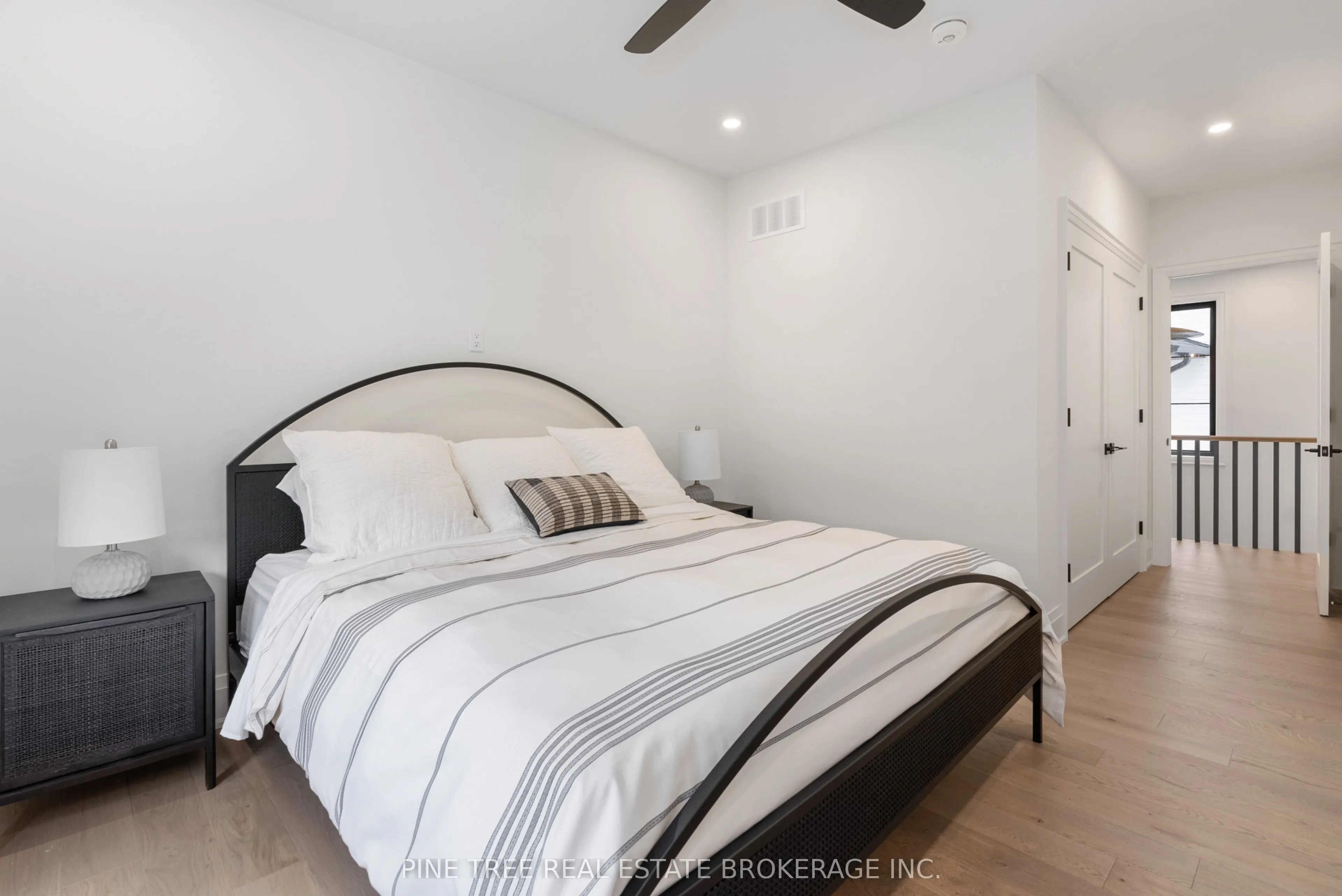 271 Codrington Street