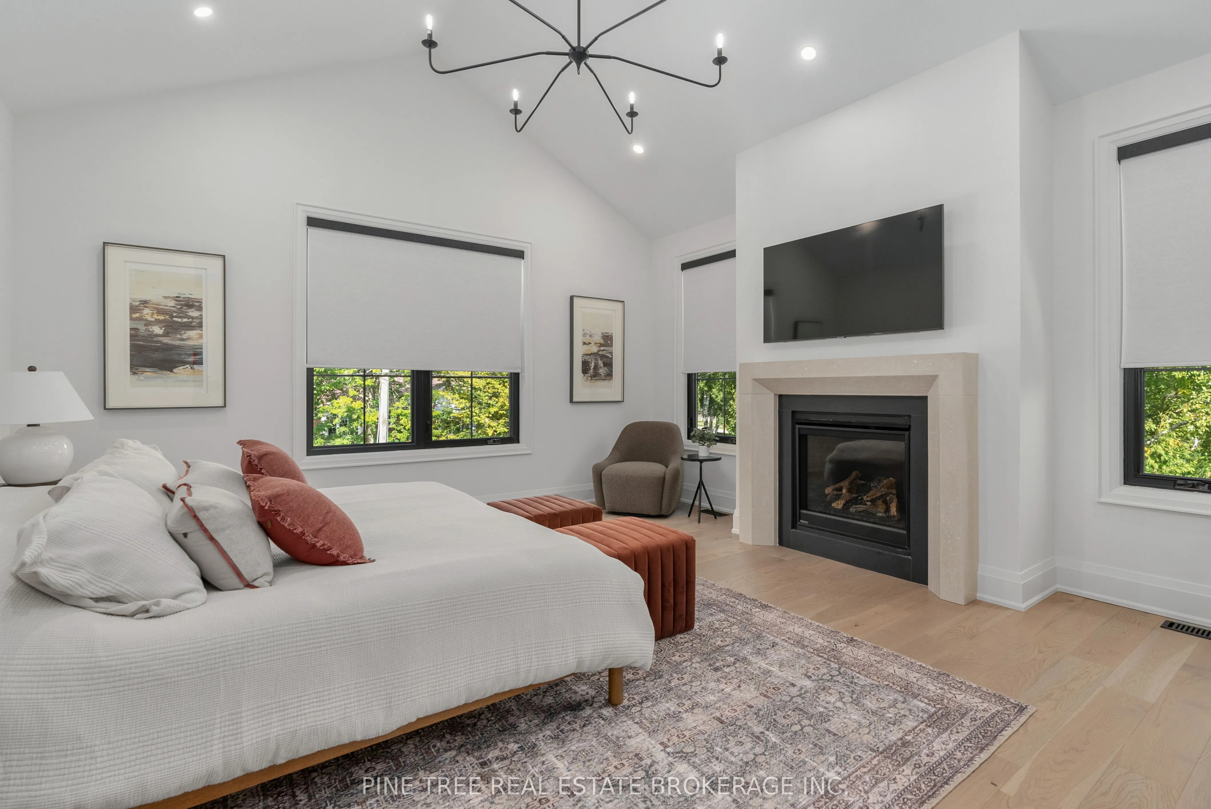 271 Codrington Street