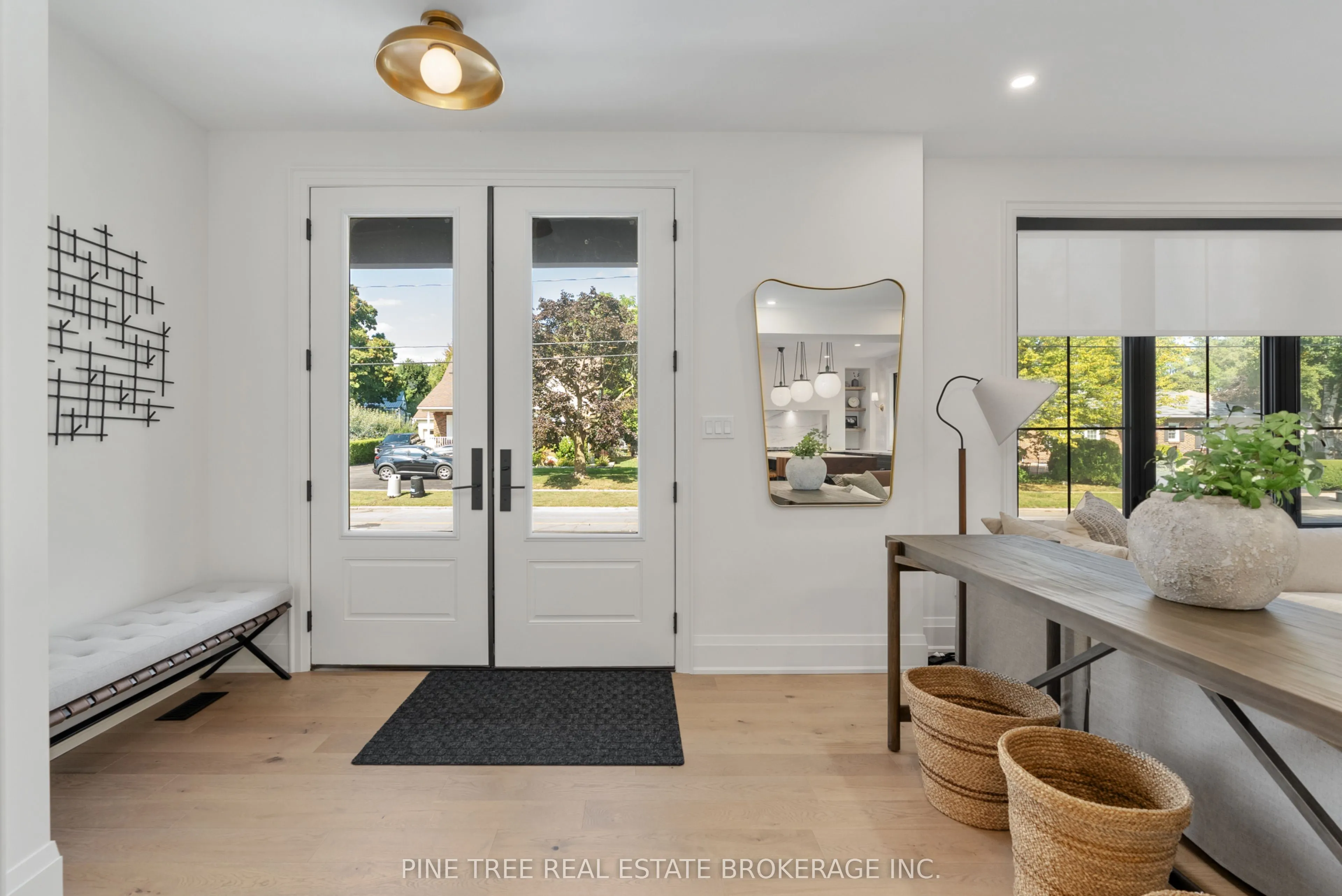 271 Codrington Street
