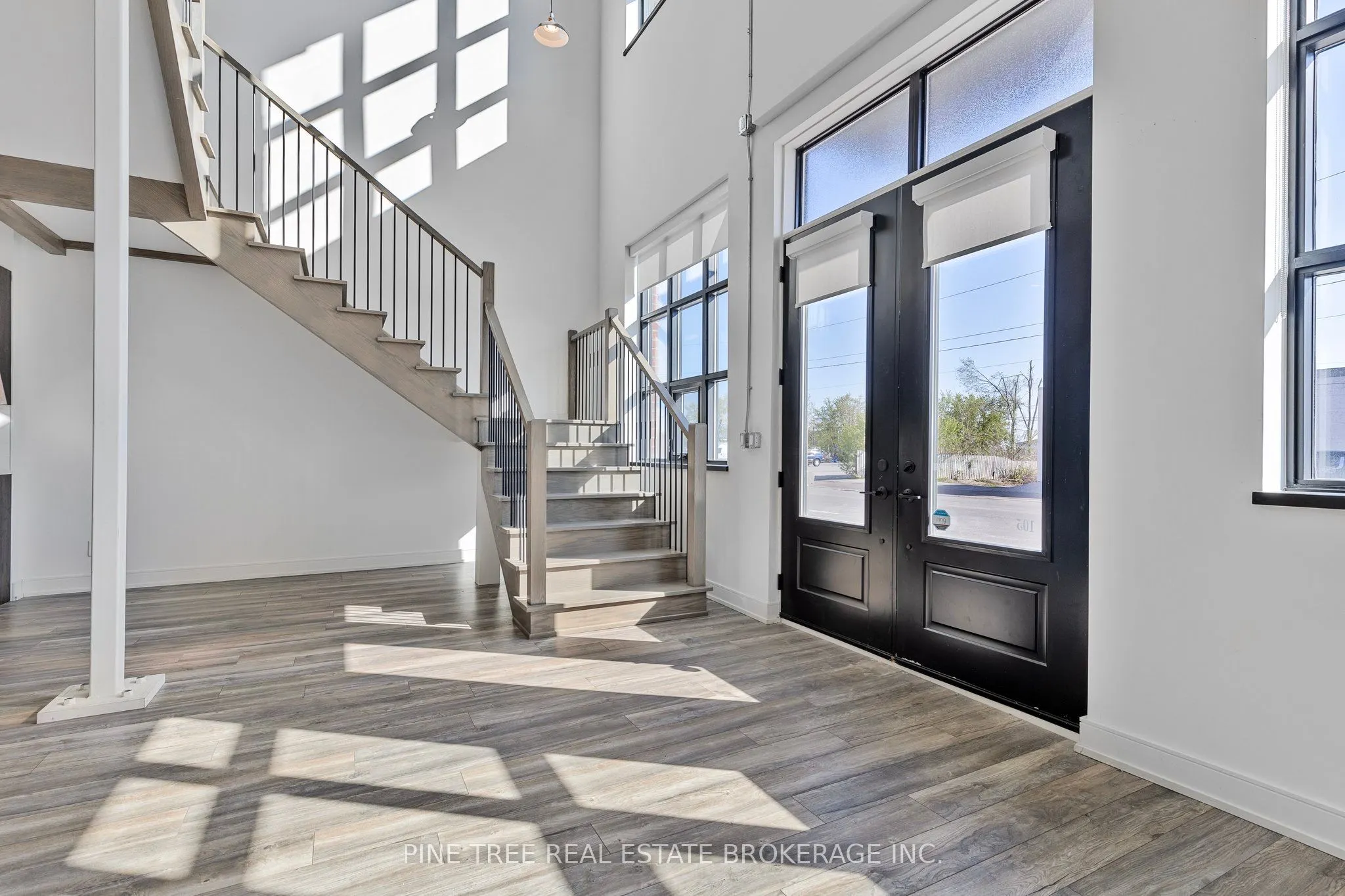 21 Matchedash Street S, #105