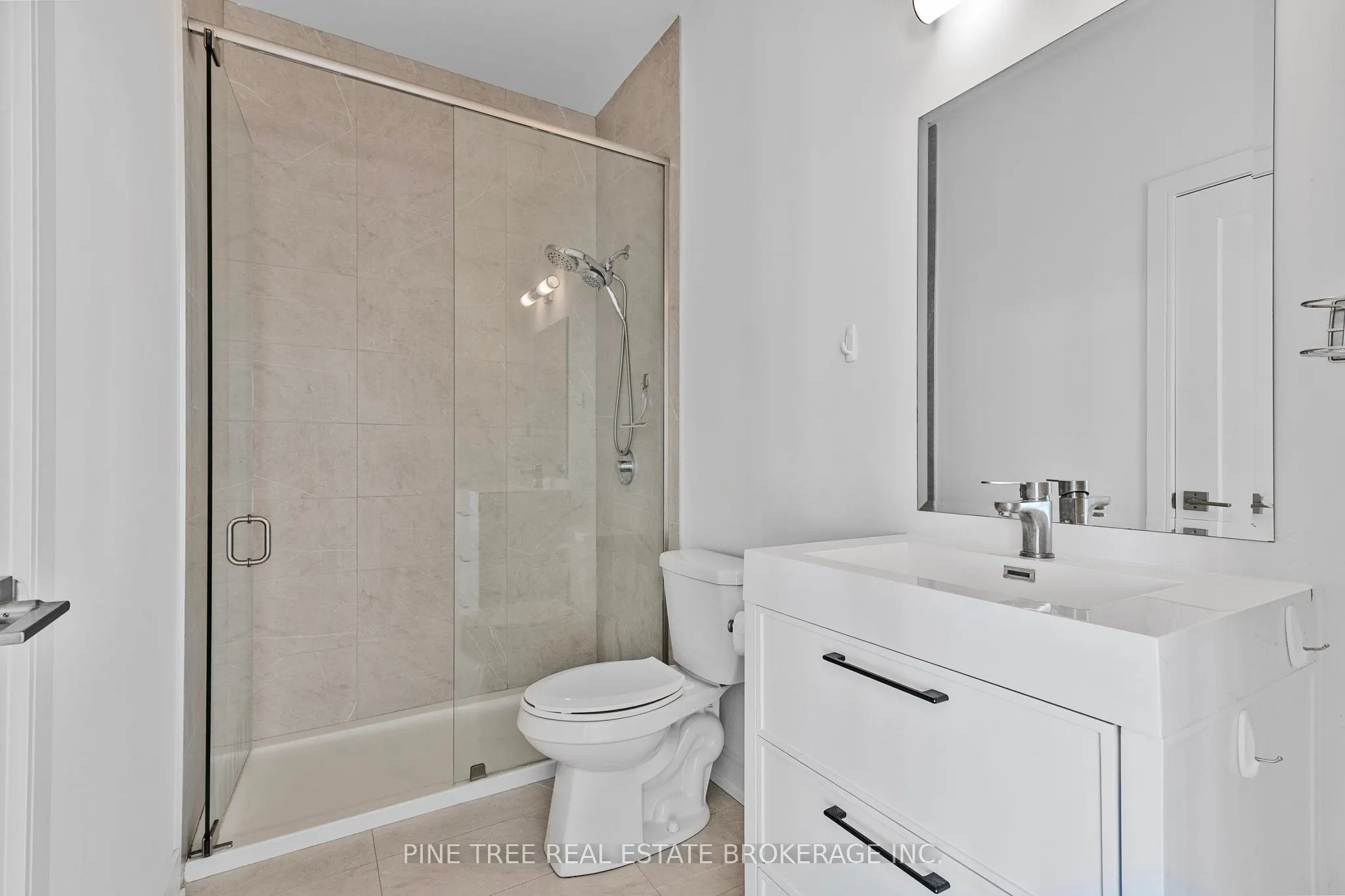 21 Matchedash Street S, #105