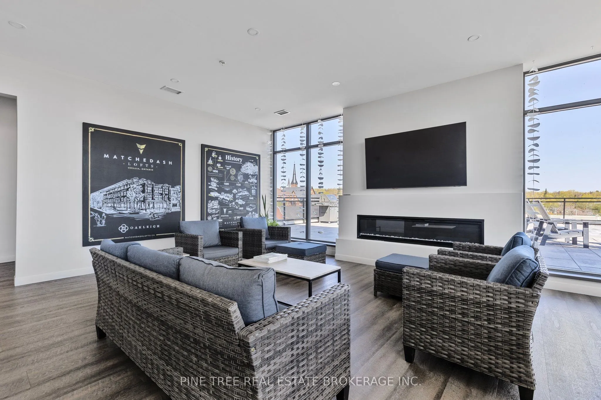 21 Matchedash Street S, #105