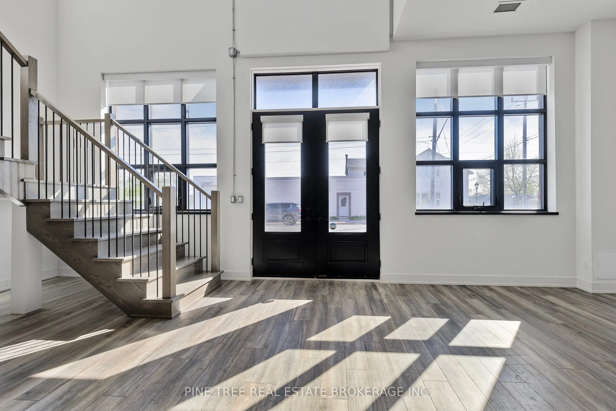 21 Matchedash Street S, #105