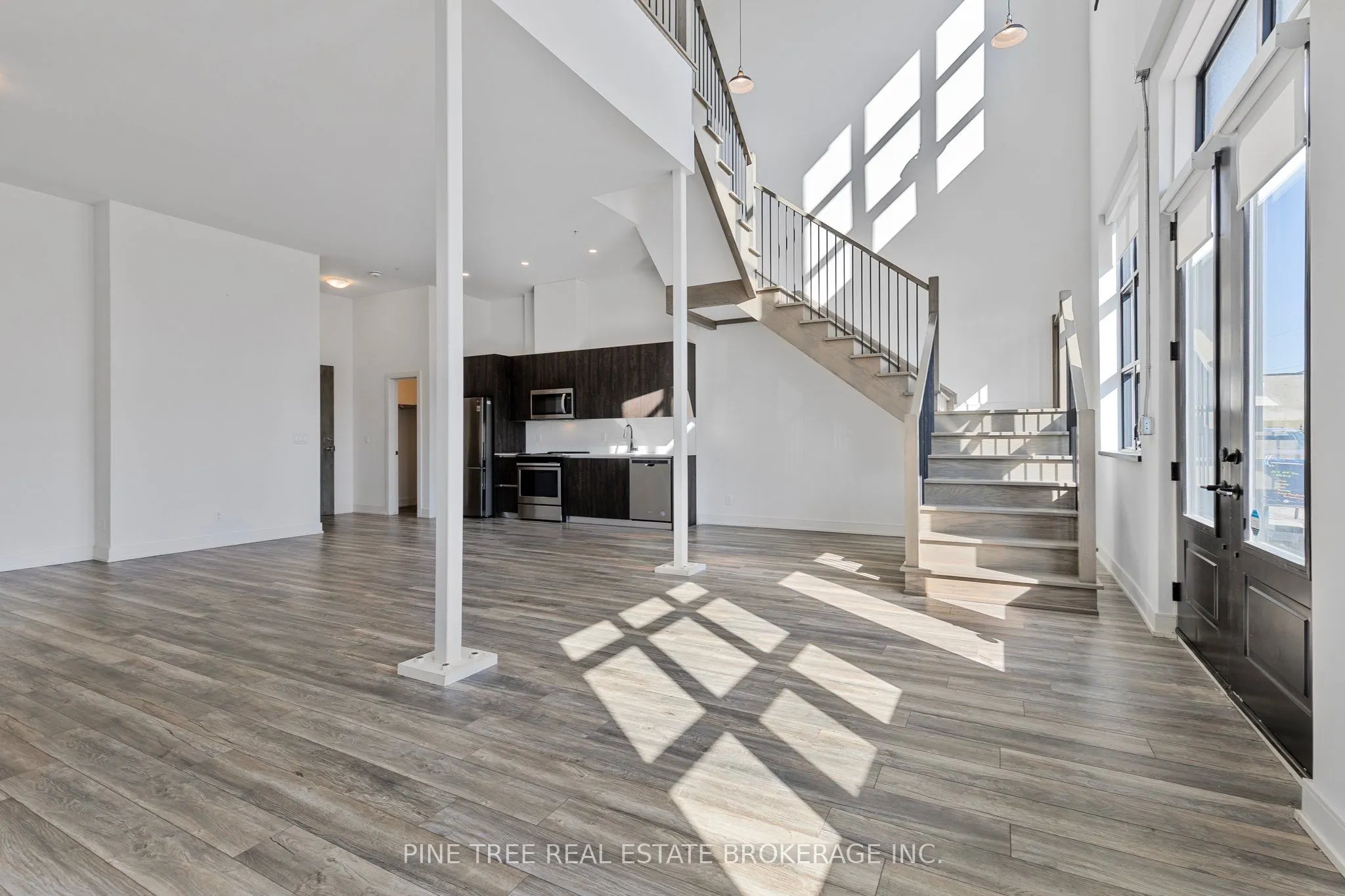 21 Matchedash Street S, #105
