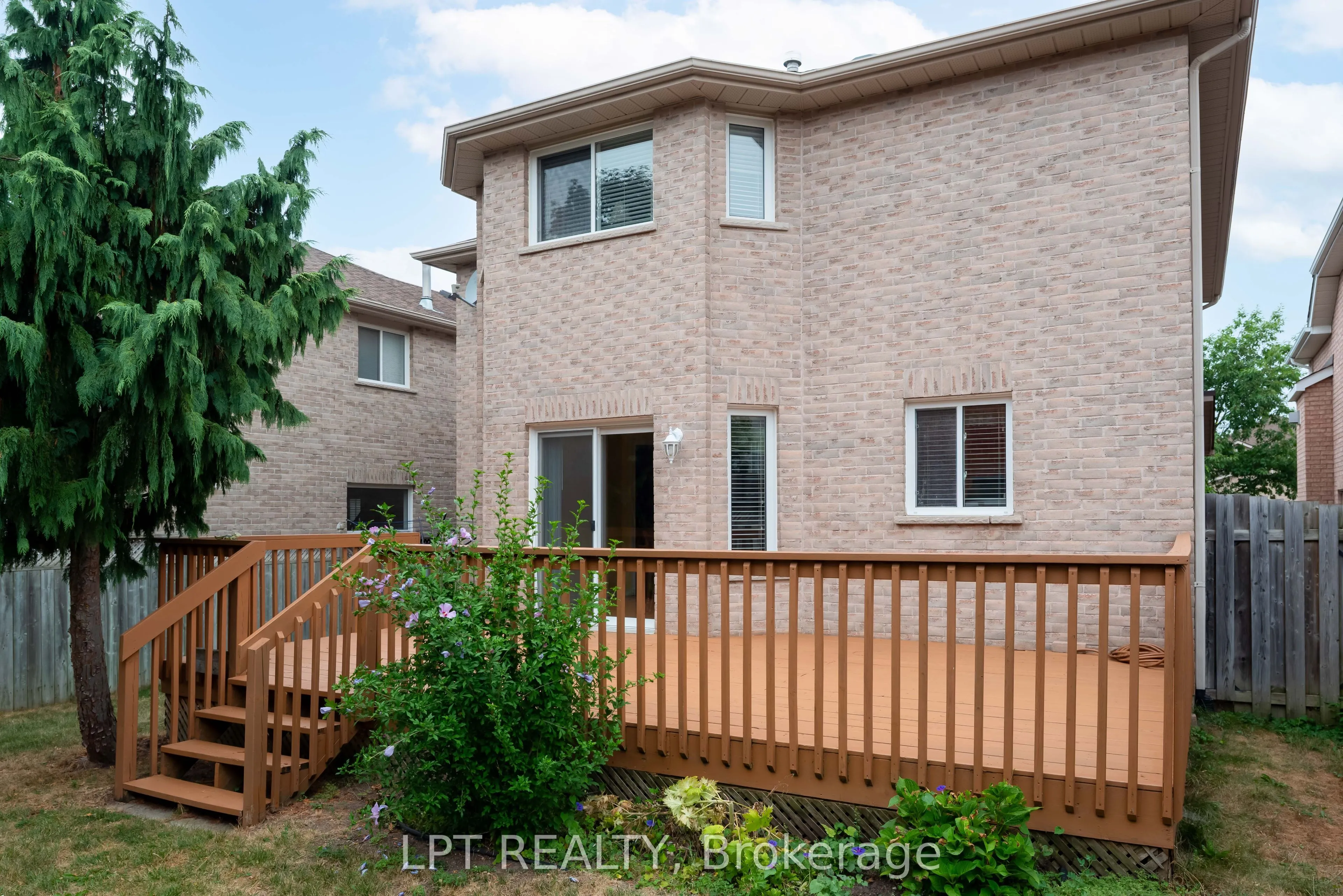 25 Dunnett Drive