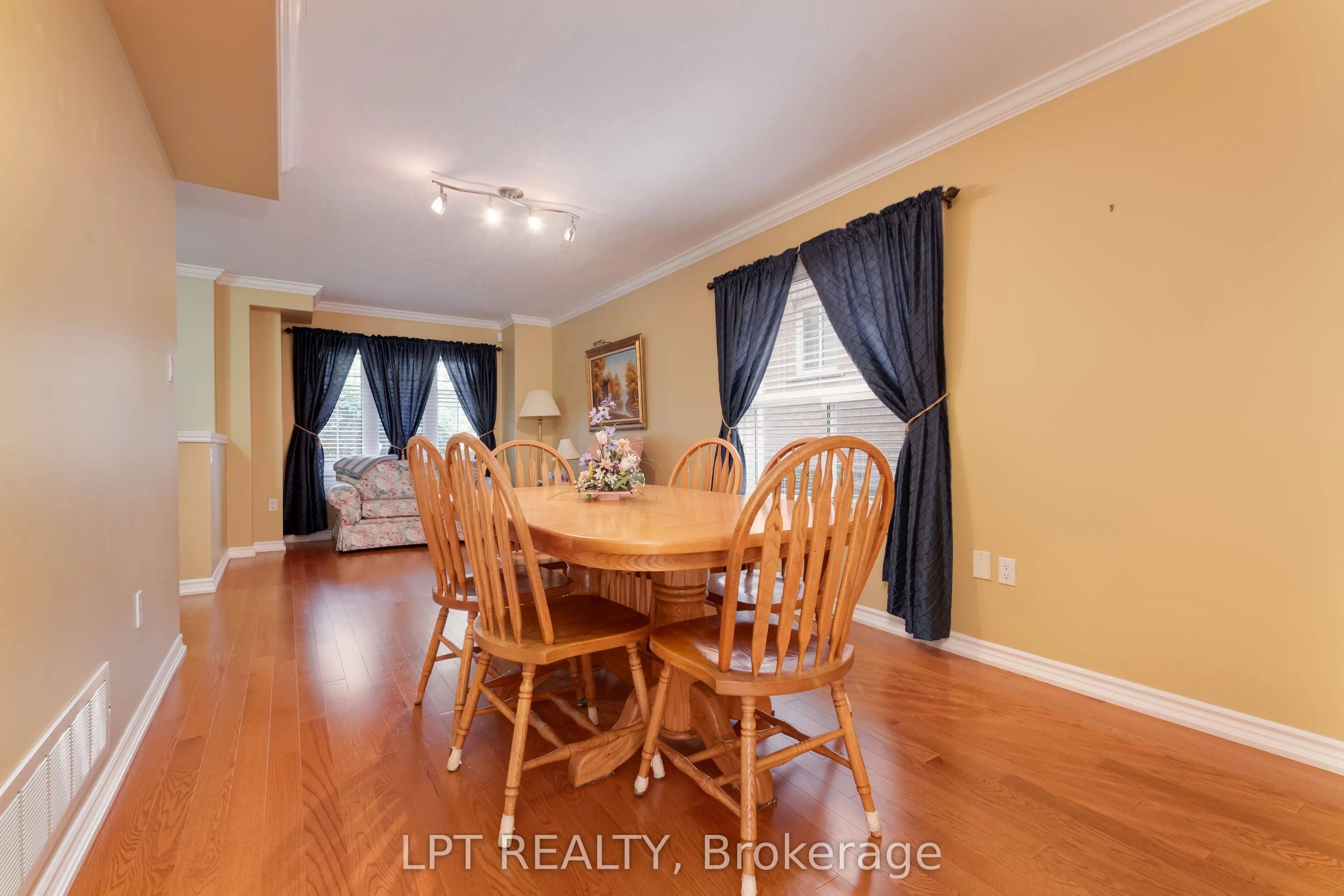 25 Dunnett Drive