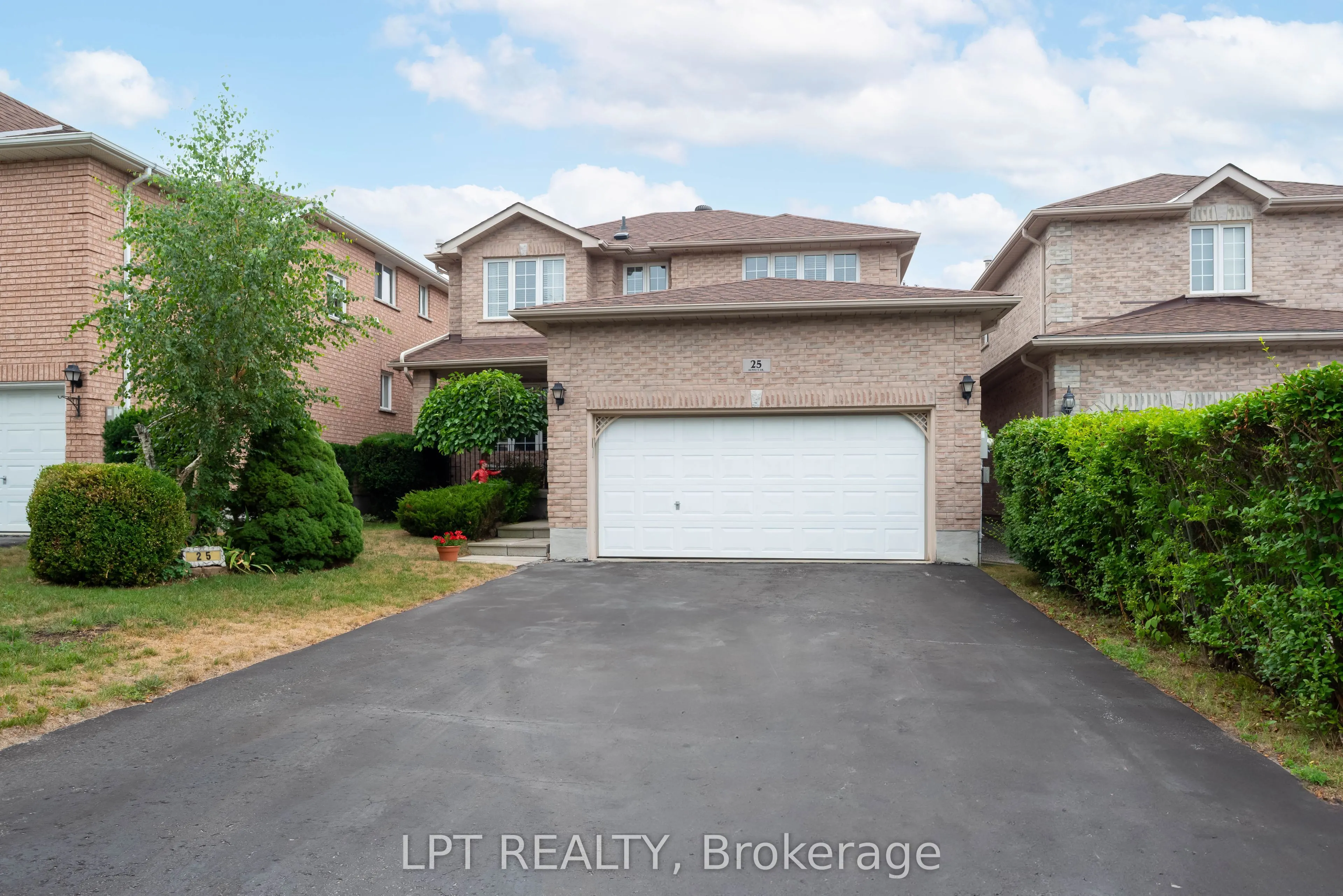 25 Dunnett Drive