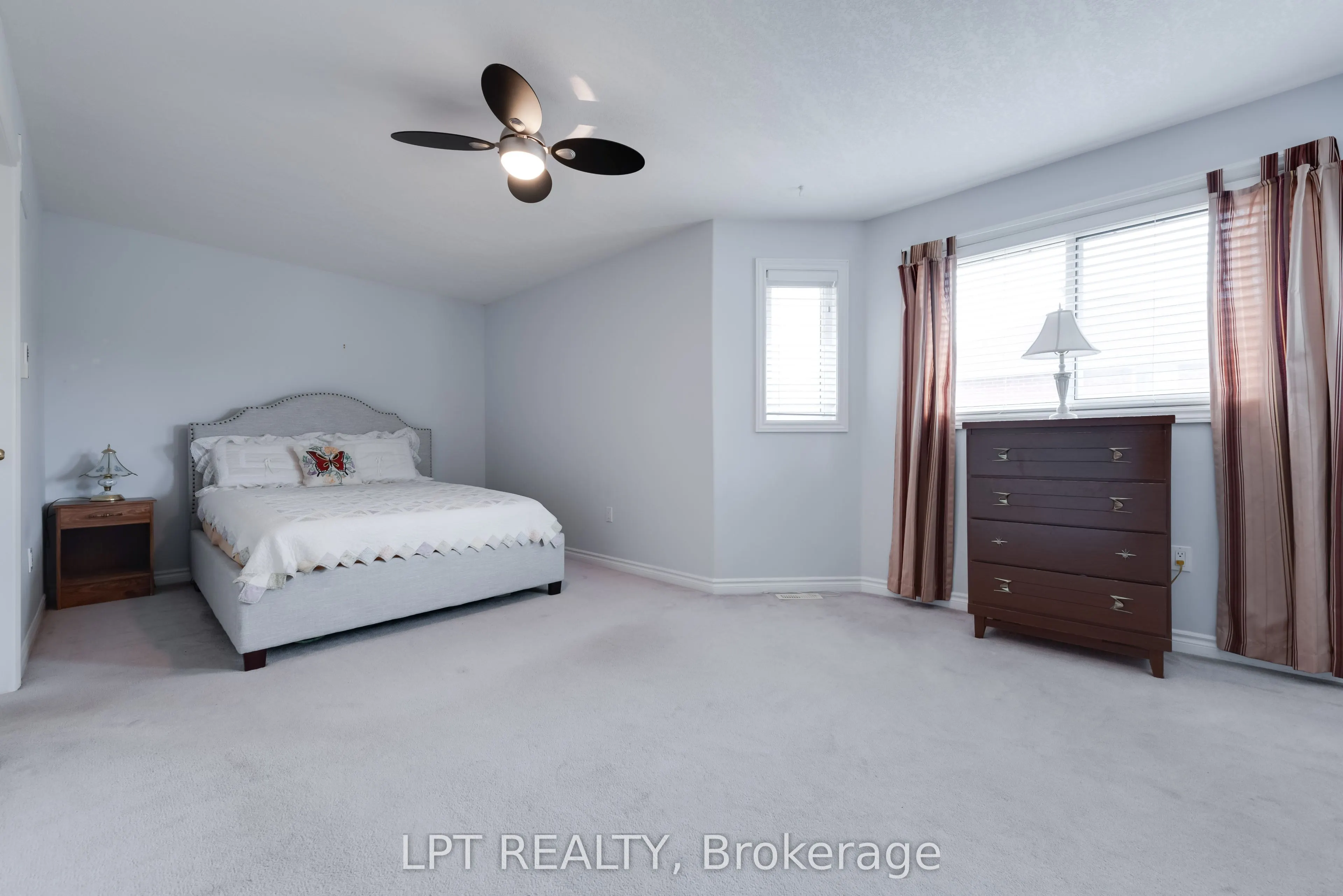 25 Dunnett Drive