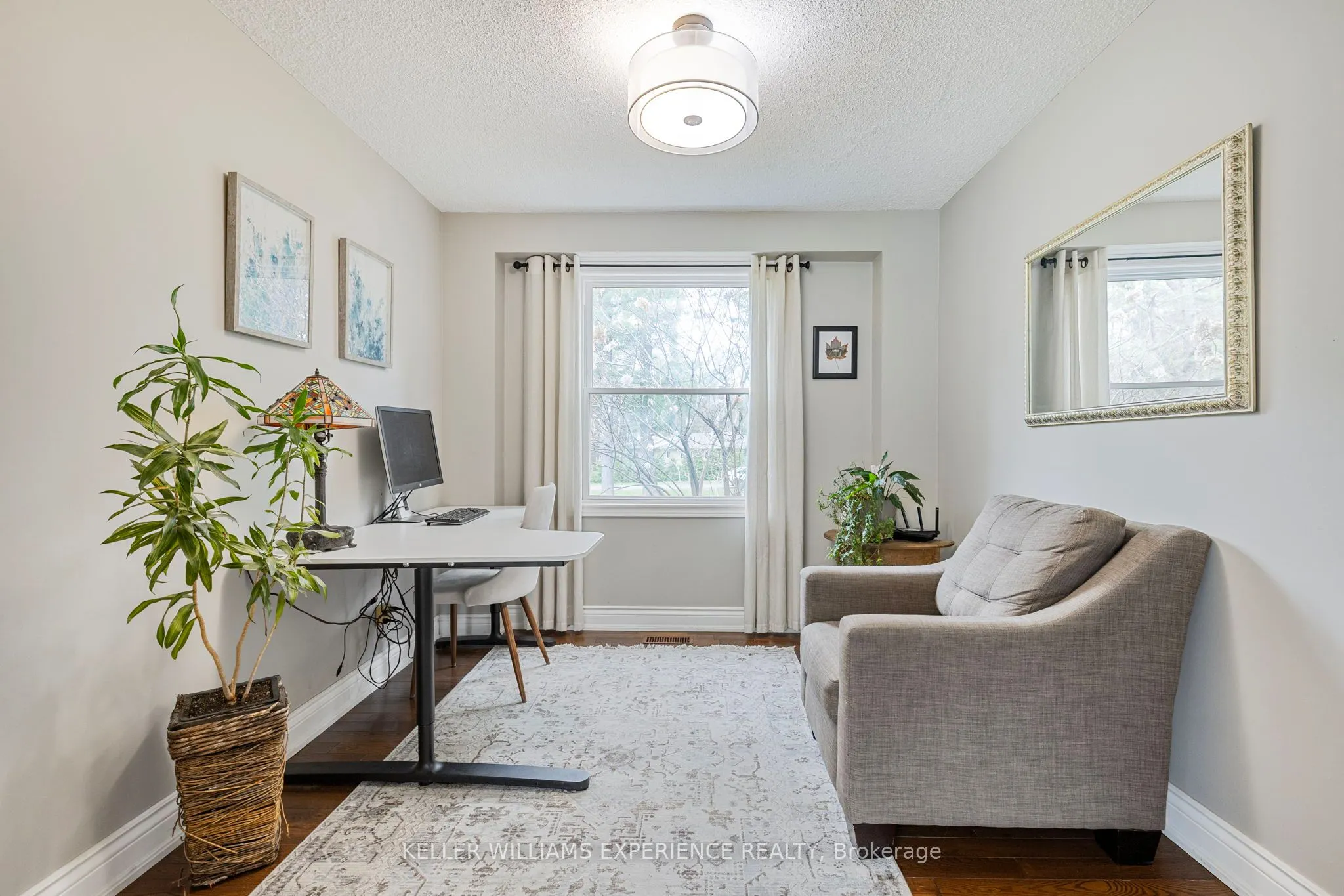 31 Lawrence Avenue