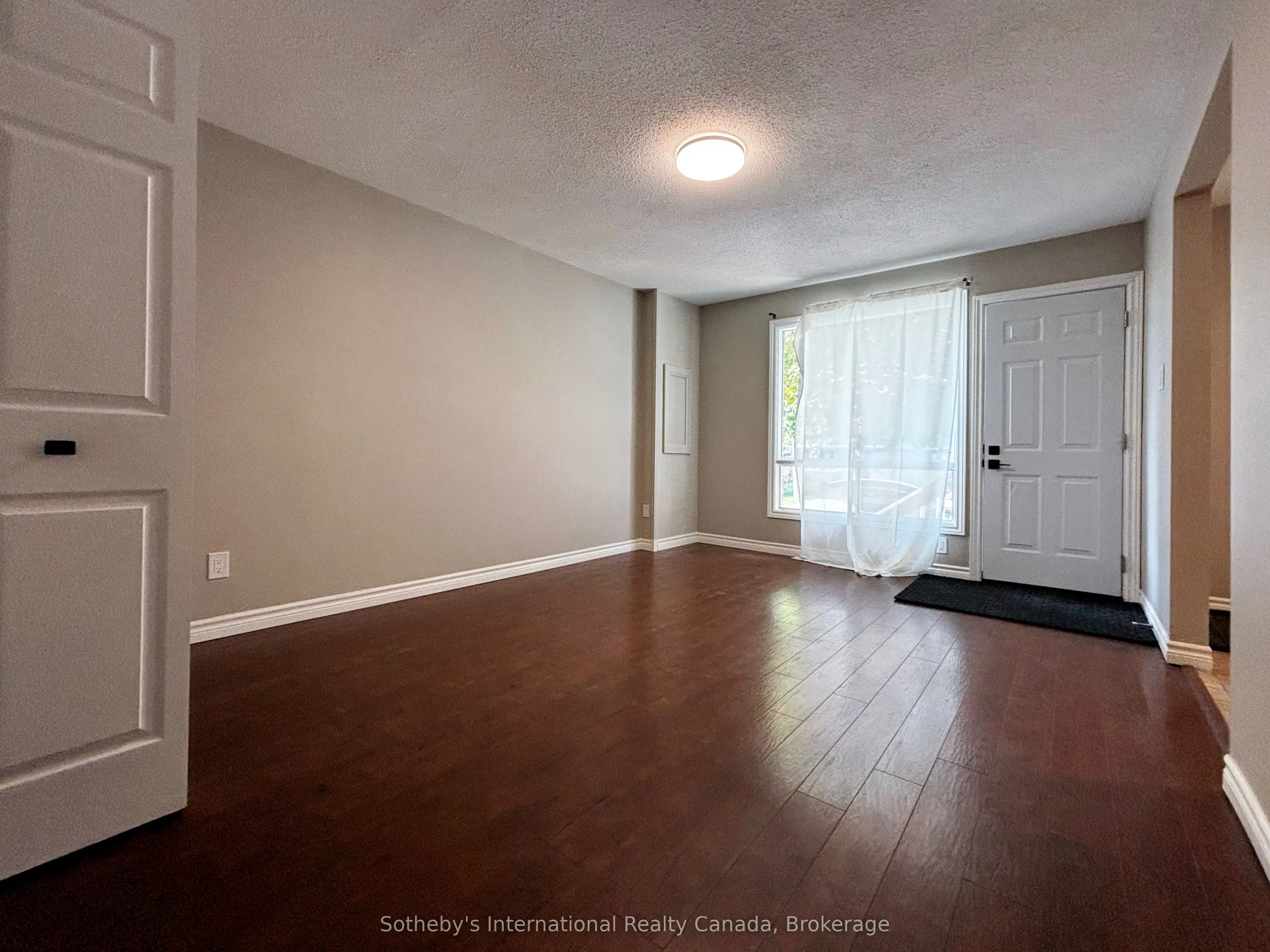 55 Courtice Crescent