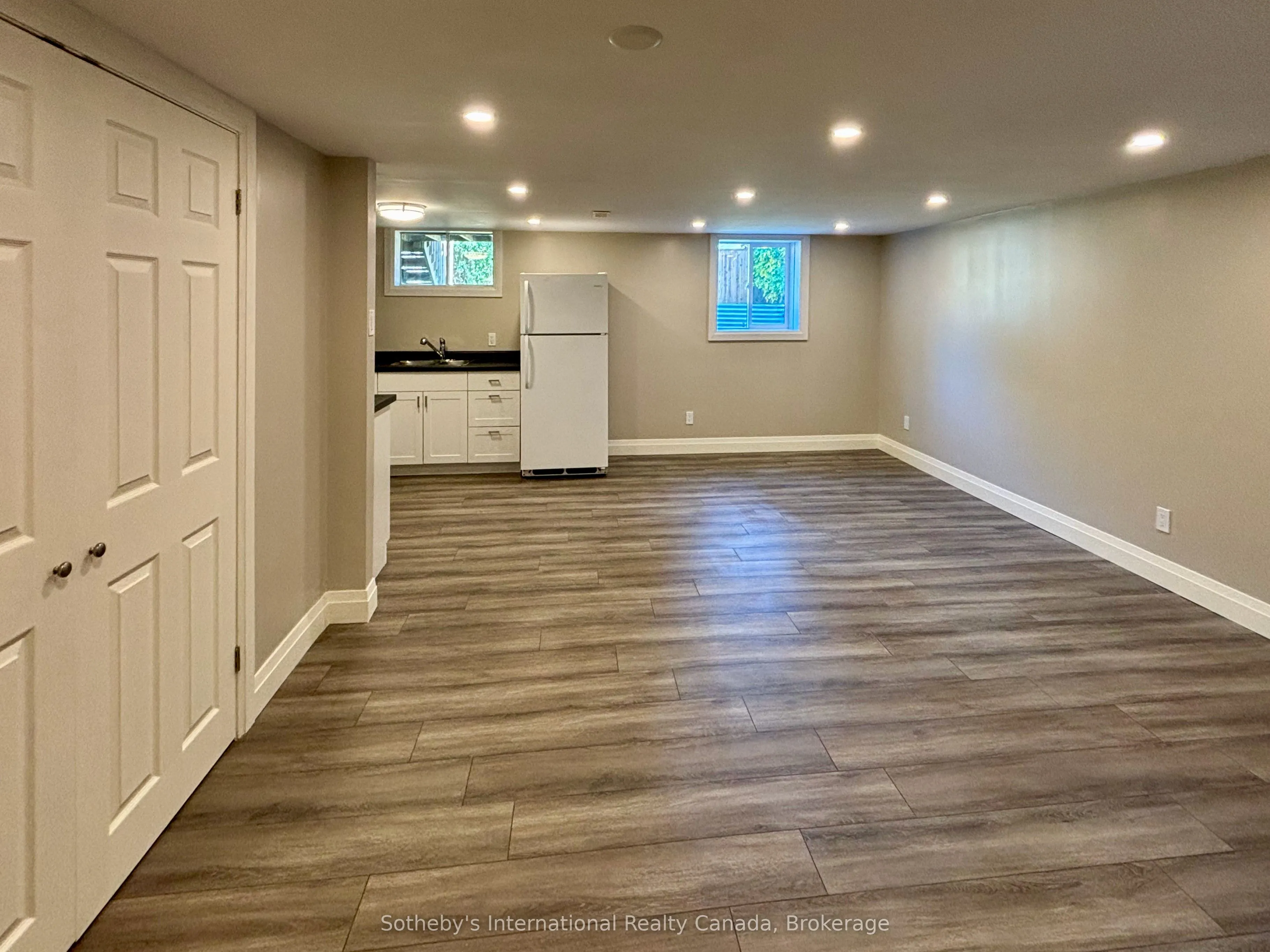 55 Courtice Crescent