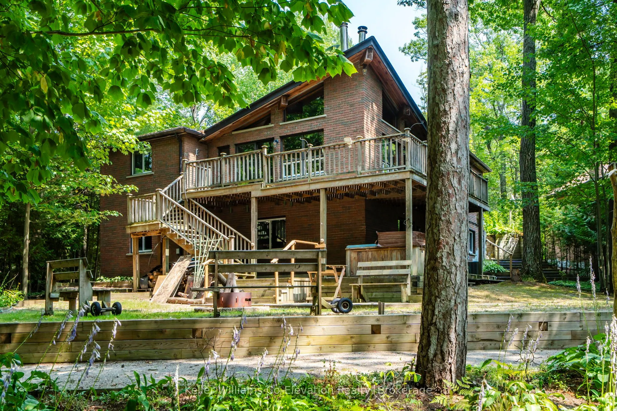 1246 Tiny Beaches Road N