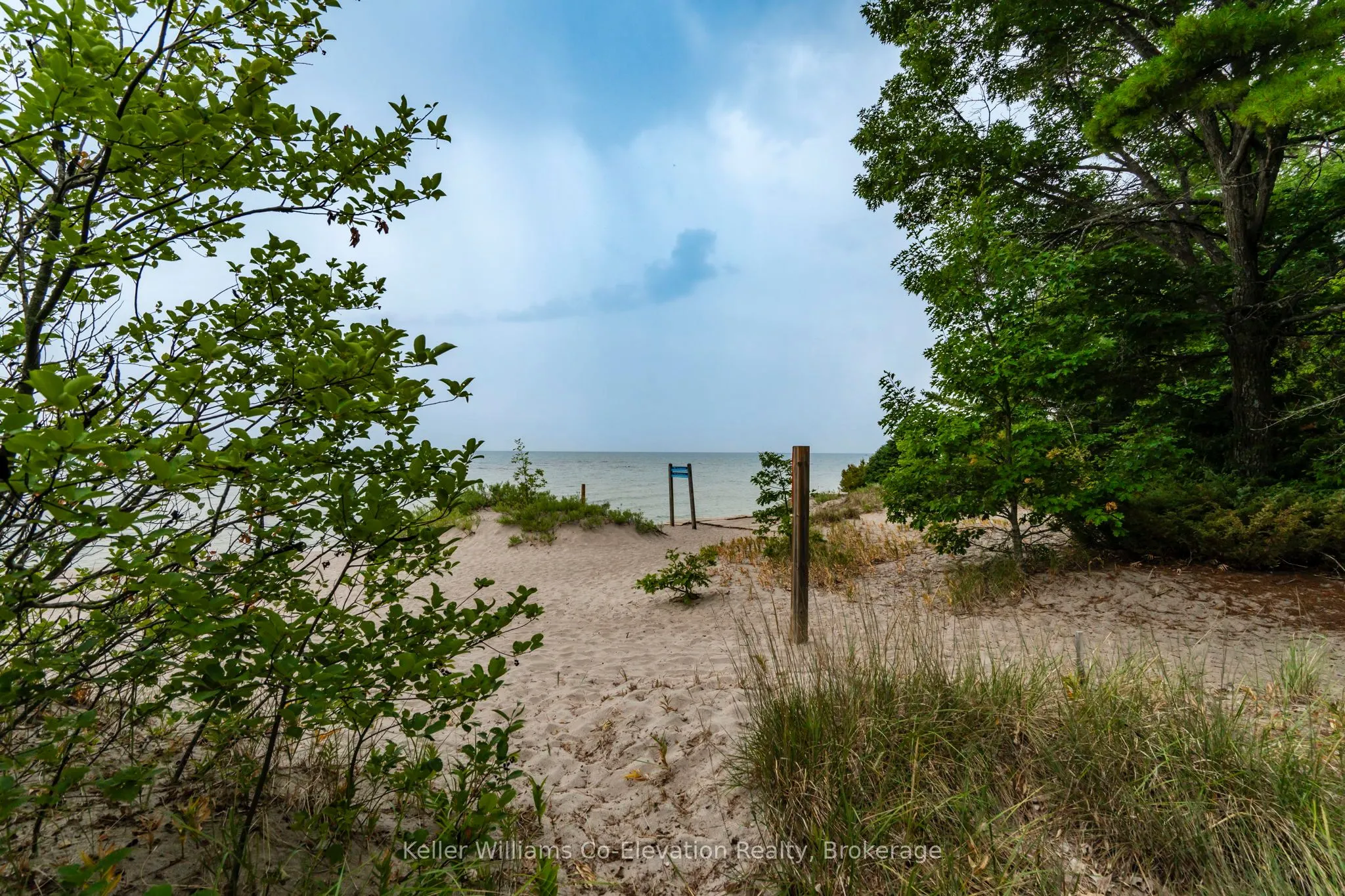 1246 Tiny Beaches Road N