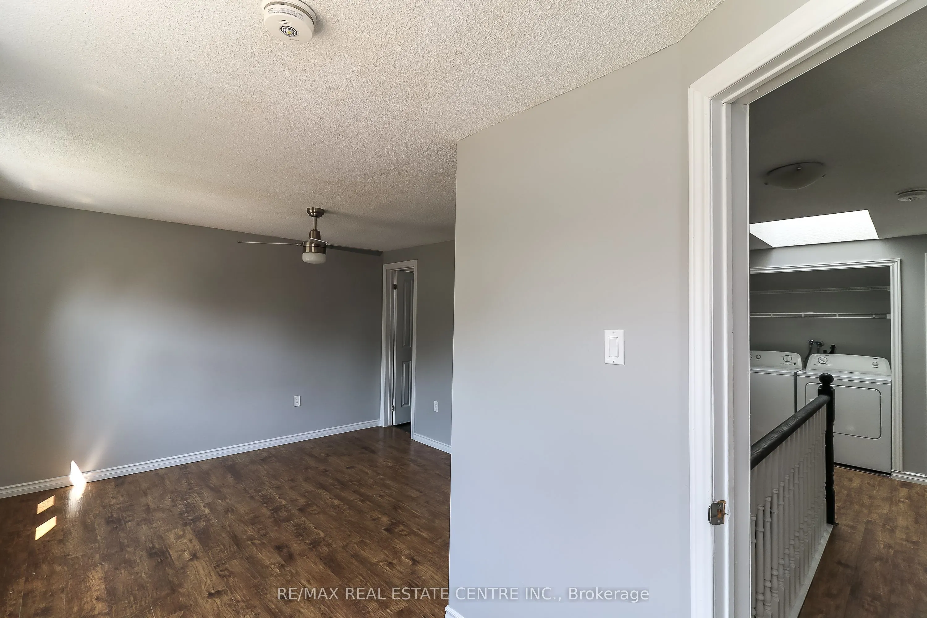 304 Cundles Road W