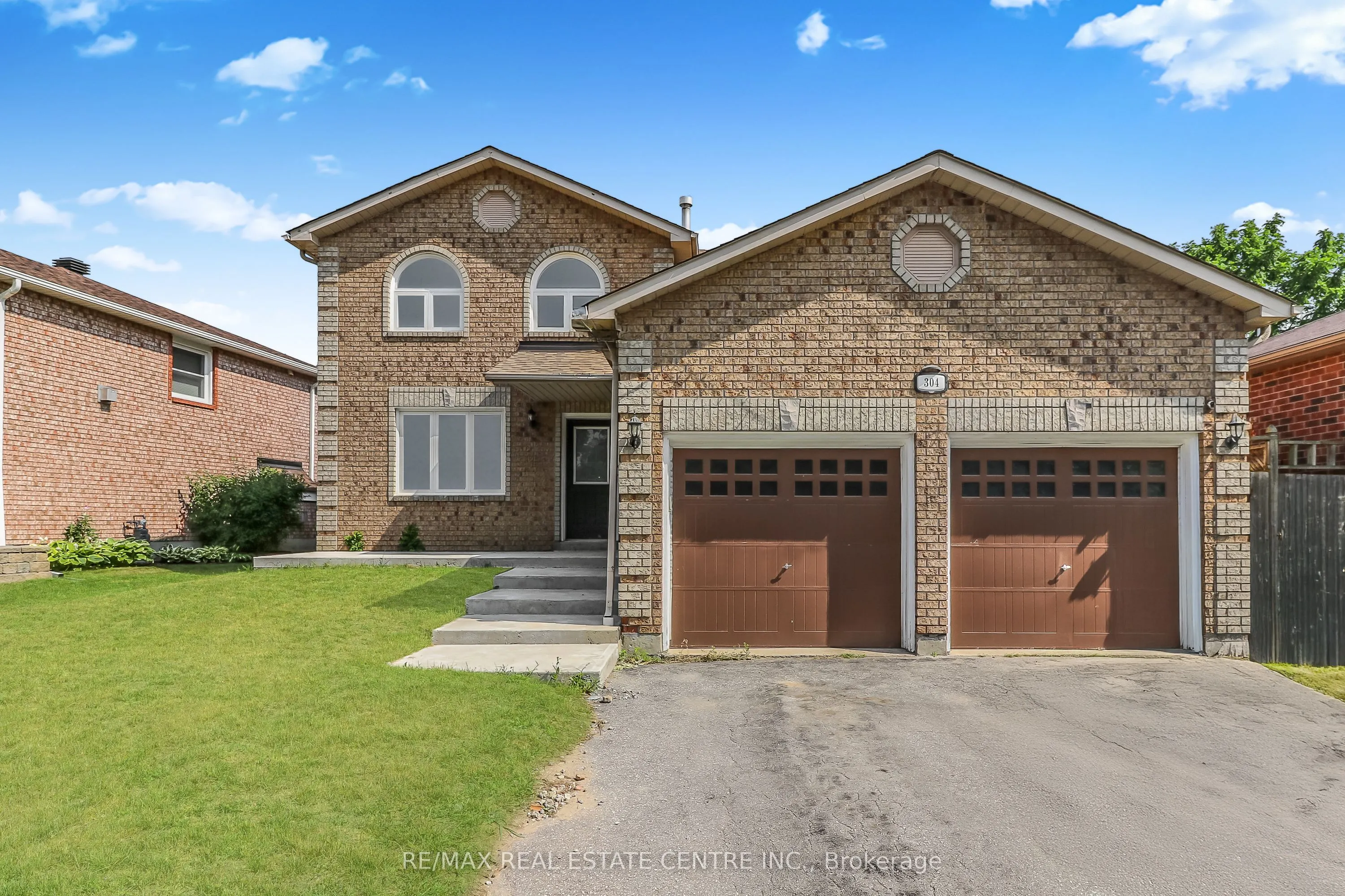304 Cundles Road W