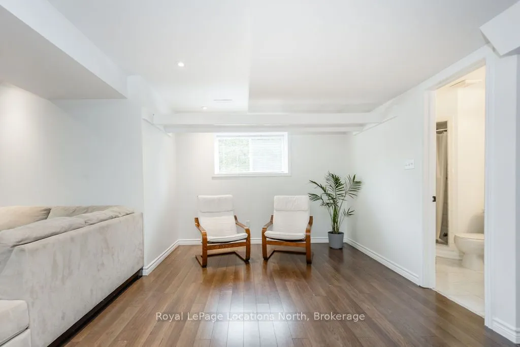 48 MEADOWLARK Boulevard
