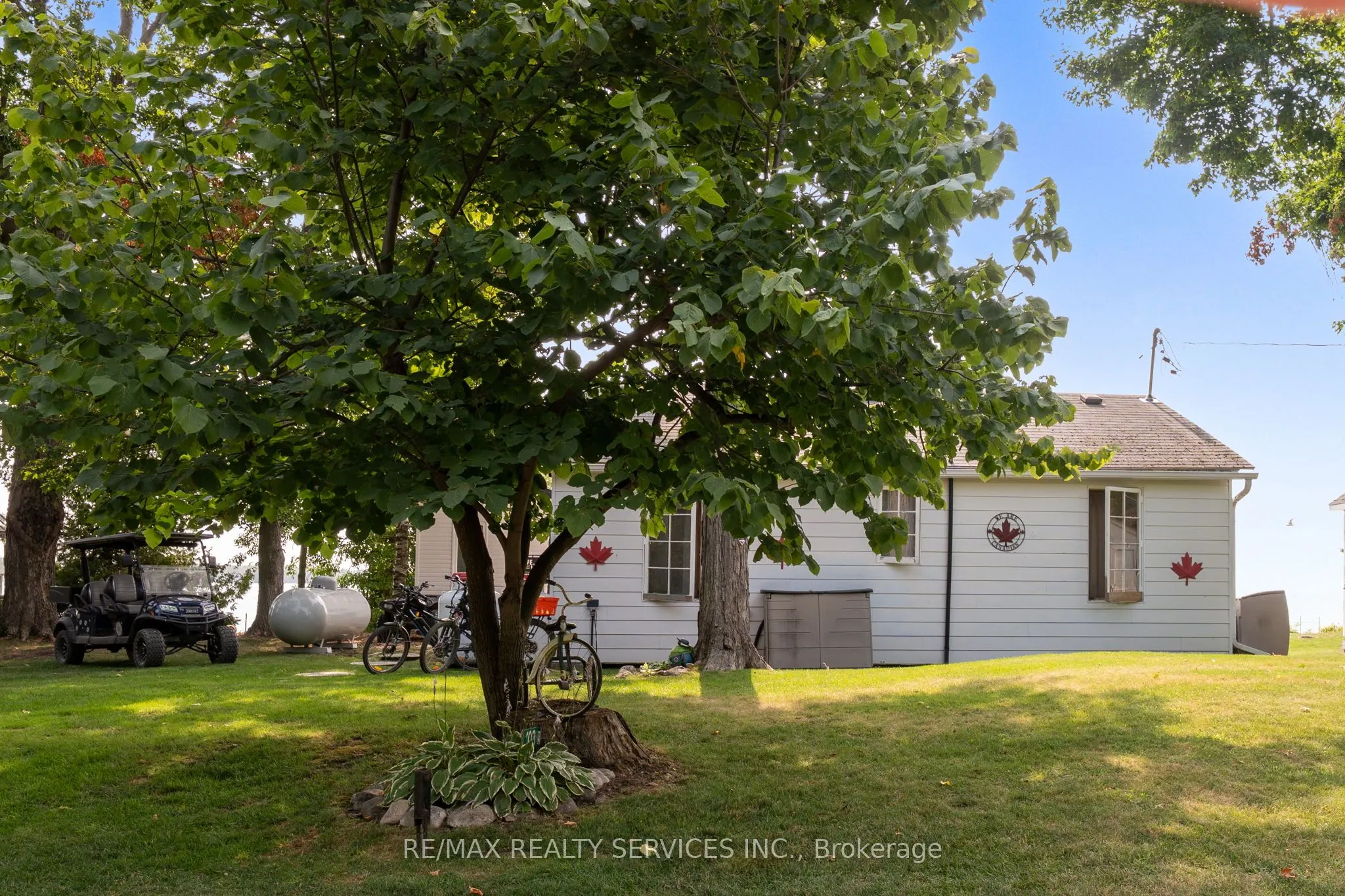 103 Ivy Lane E