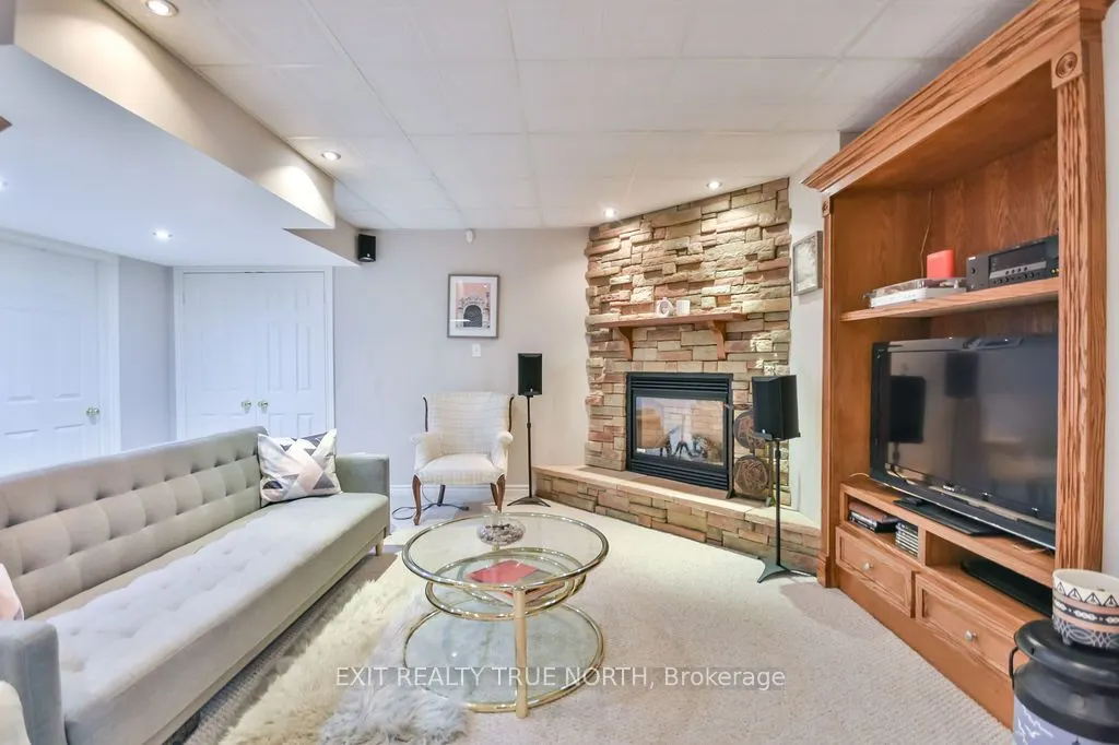 5 Newberry Court