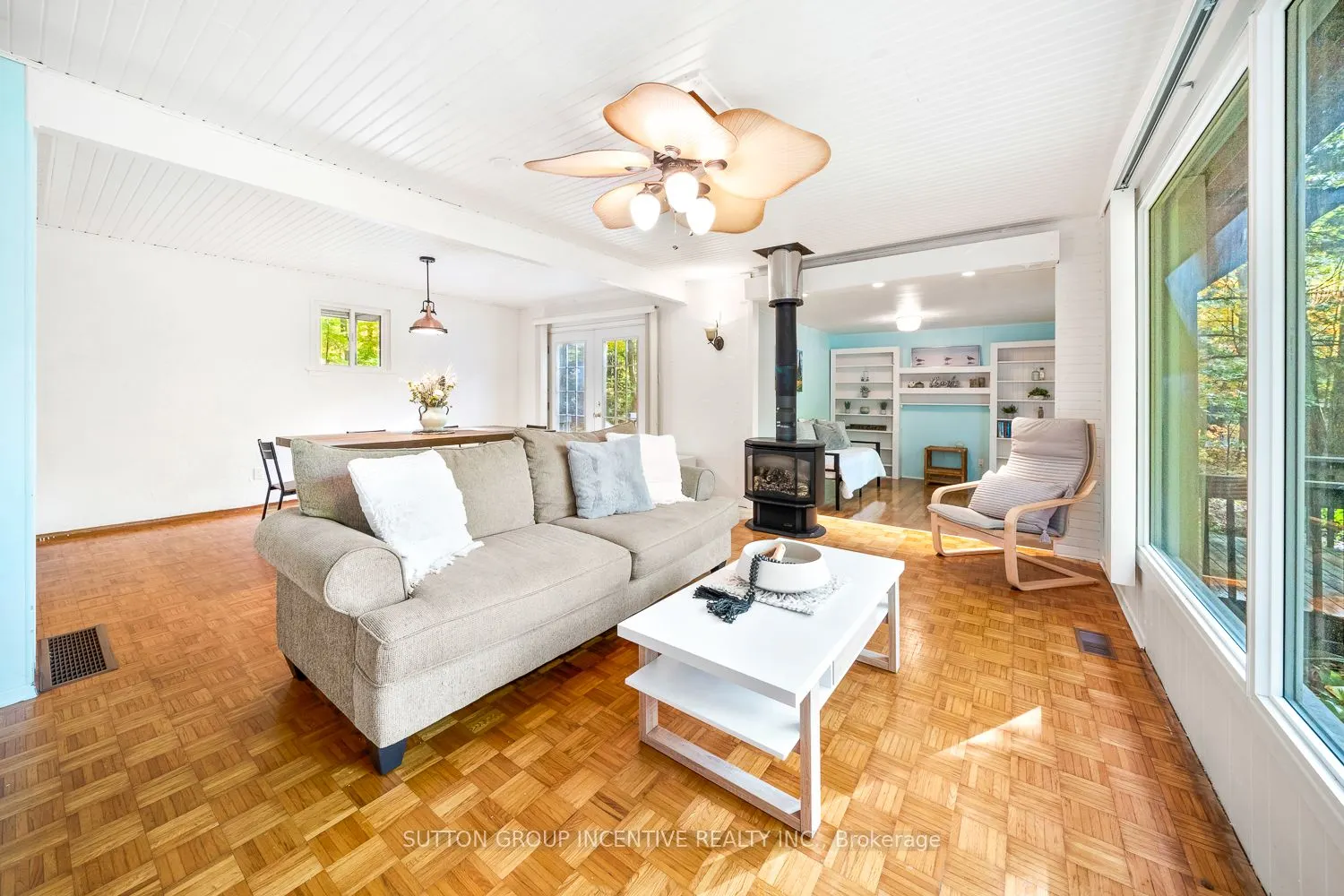 11 Bourgeois Court