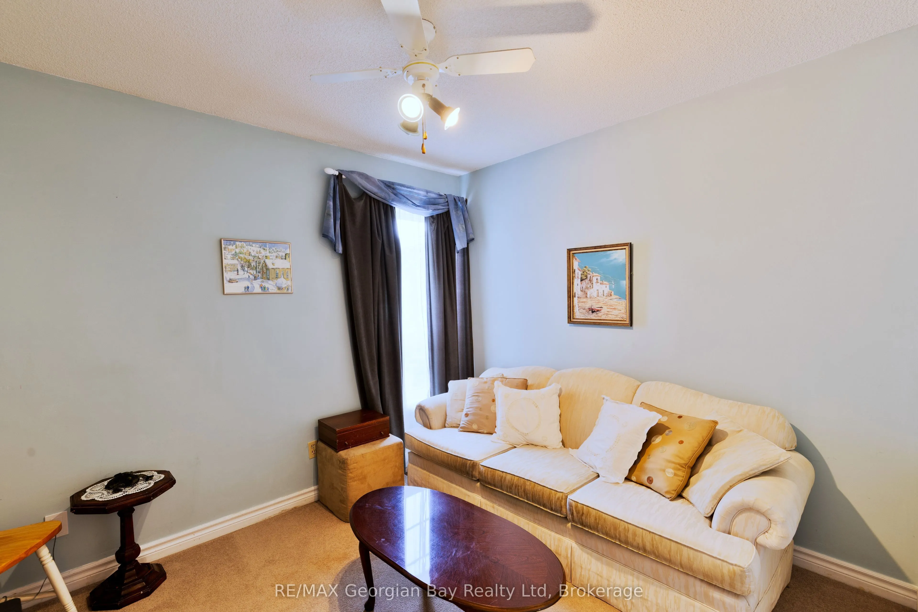 1057 Dina Crescent