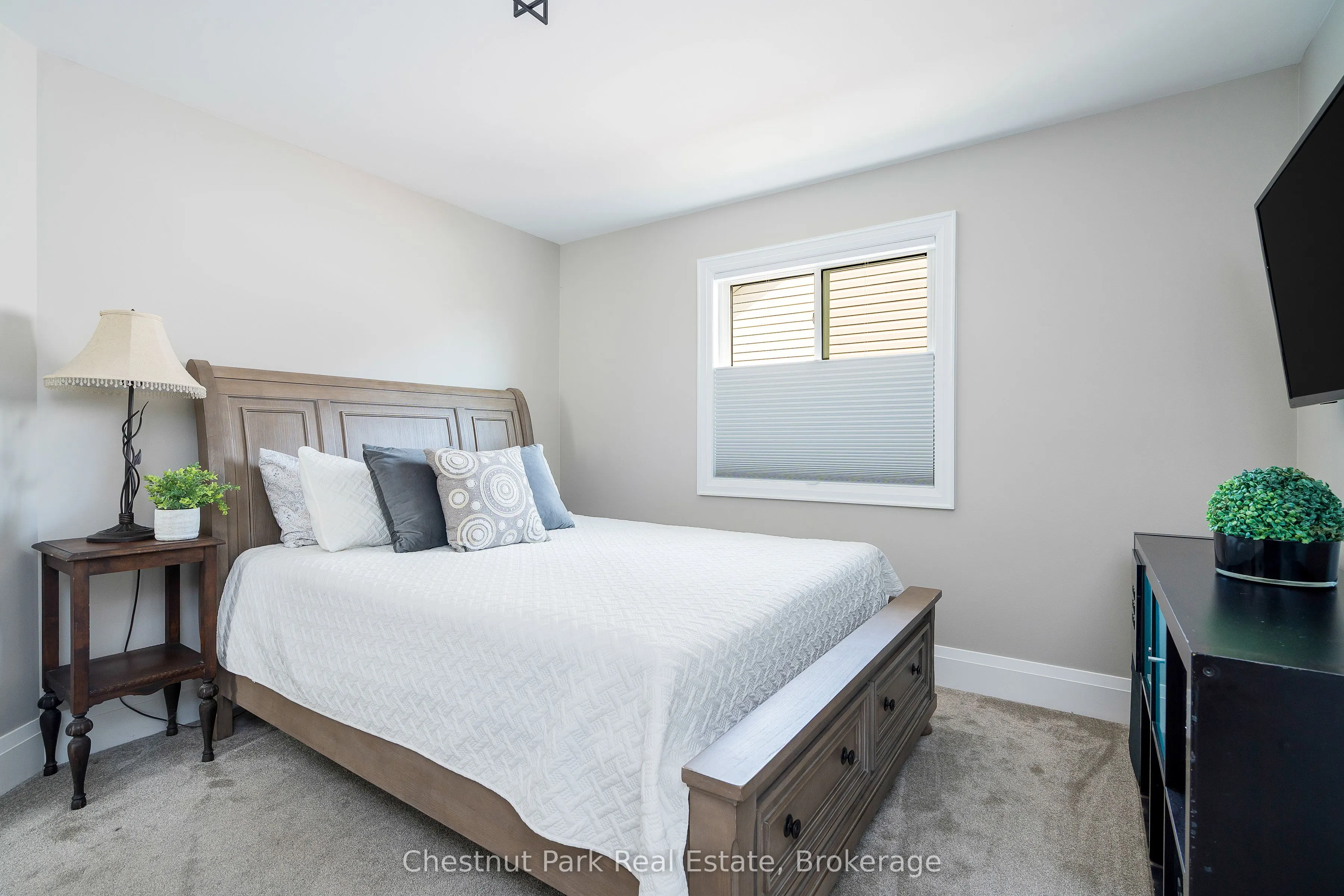 13 Brooke Avenue