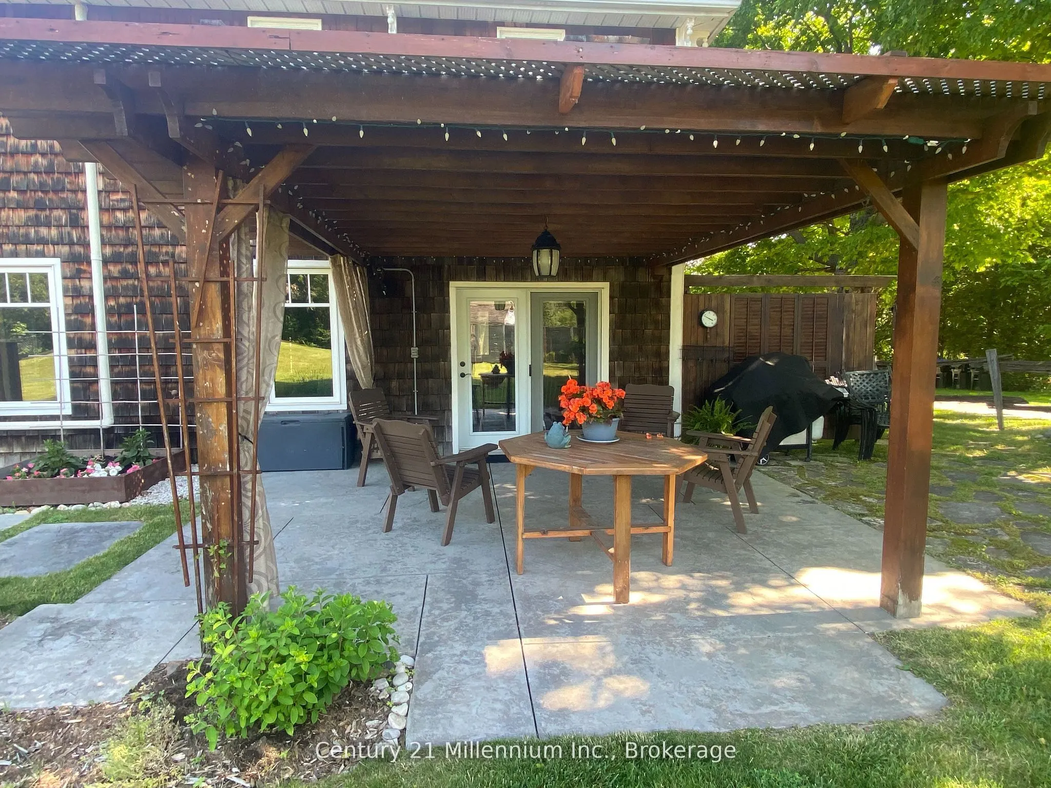 680 Mountain Road