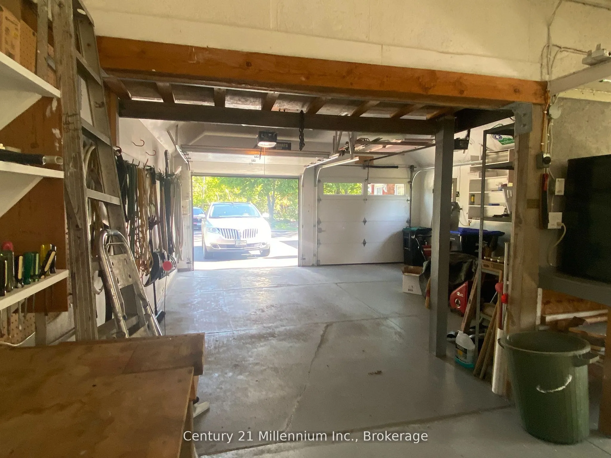 680 Mountain Road