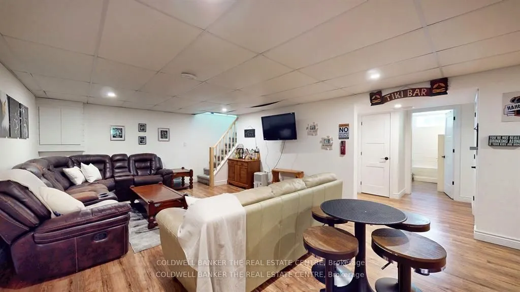 4557 Trent Trail