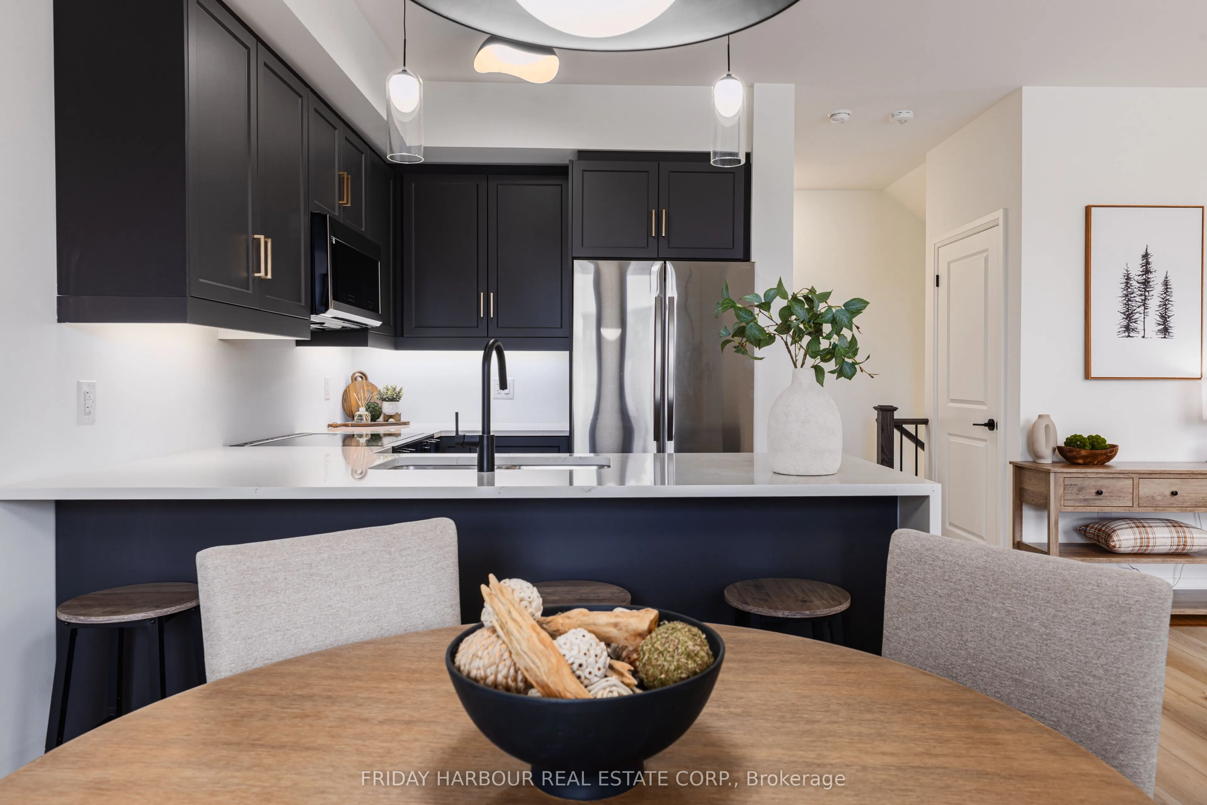 8 Spry Lane, #413