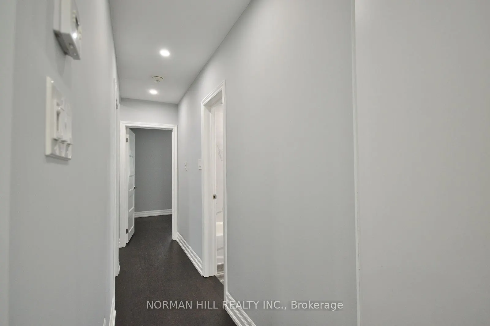 30 Newton Street, #Main Floor