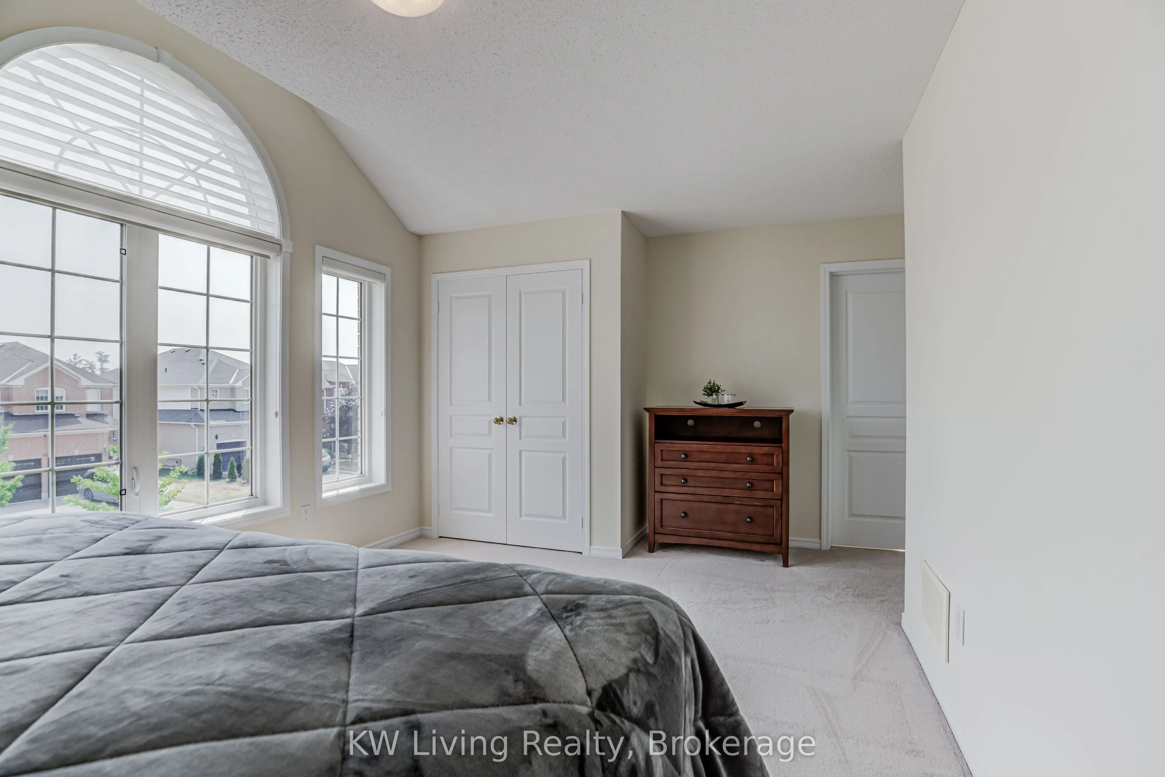 14 Charlemagne Avenue
